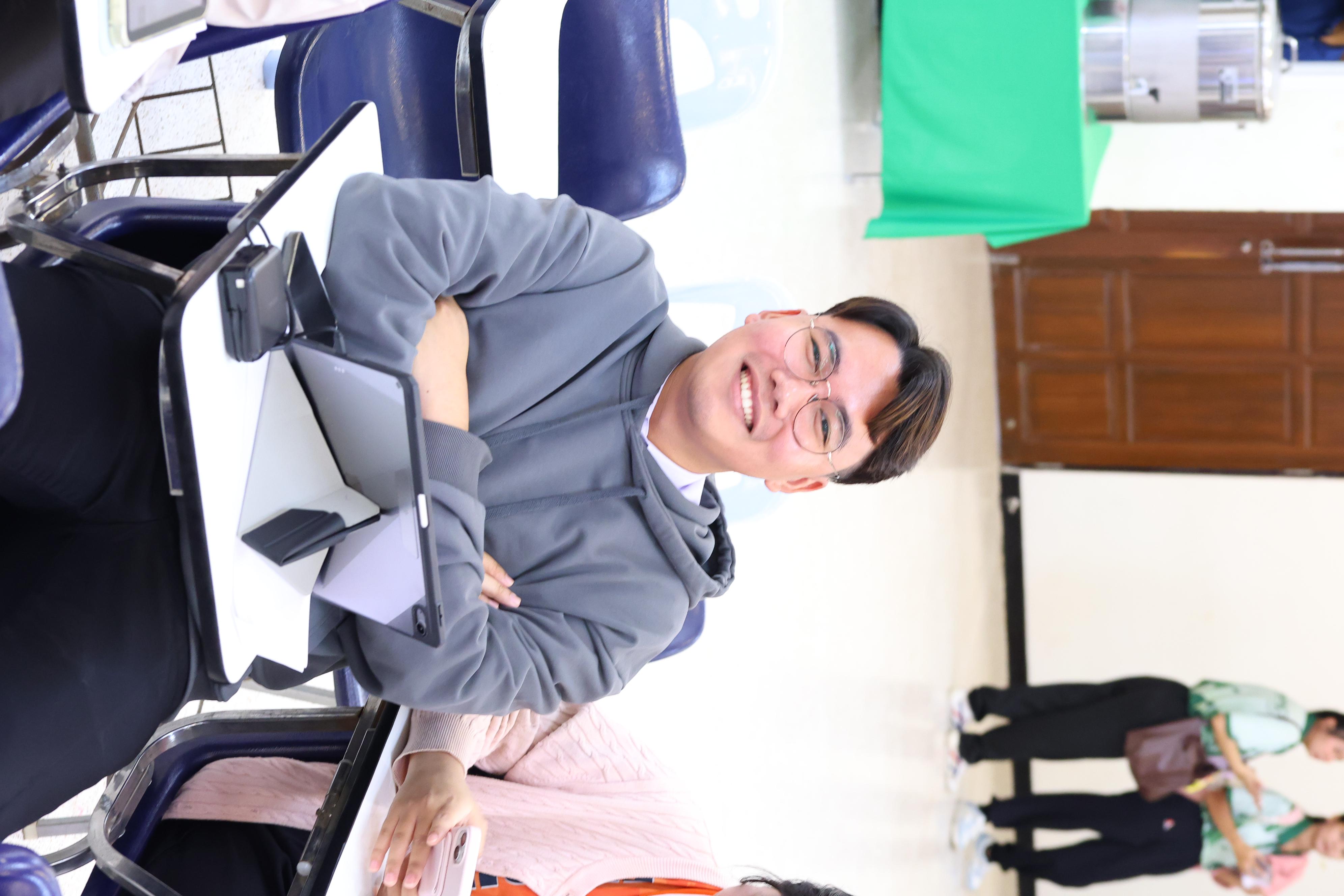 258. วันที่ 22 กันยายน 2569 คณะครุศาสตร์ มหาวิทยาลัยราชภัฏกำแพงเพชร ได้จัดการอาบรมติวสอบใบอนุญาติประกอบวิชาชีพให้กับนักศึกษาชั้นปี 3