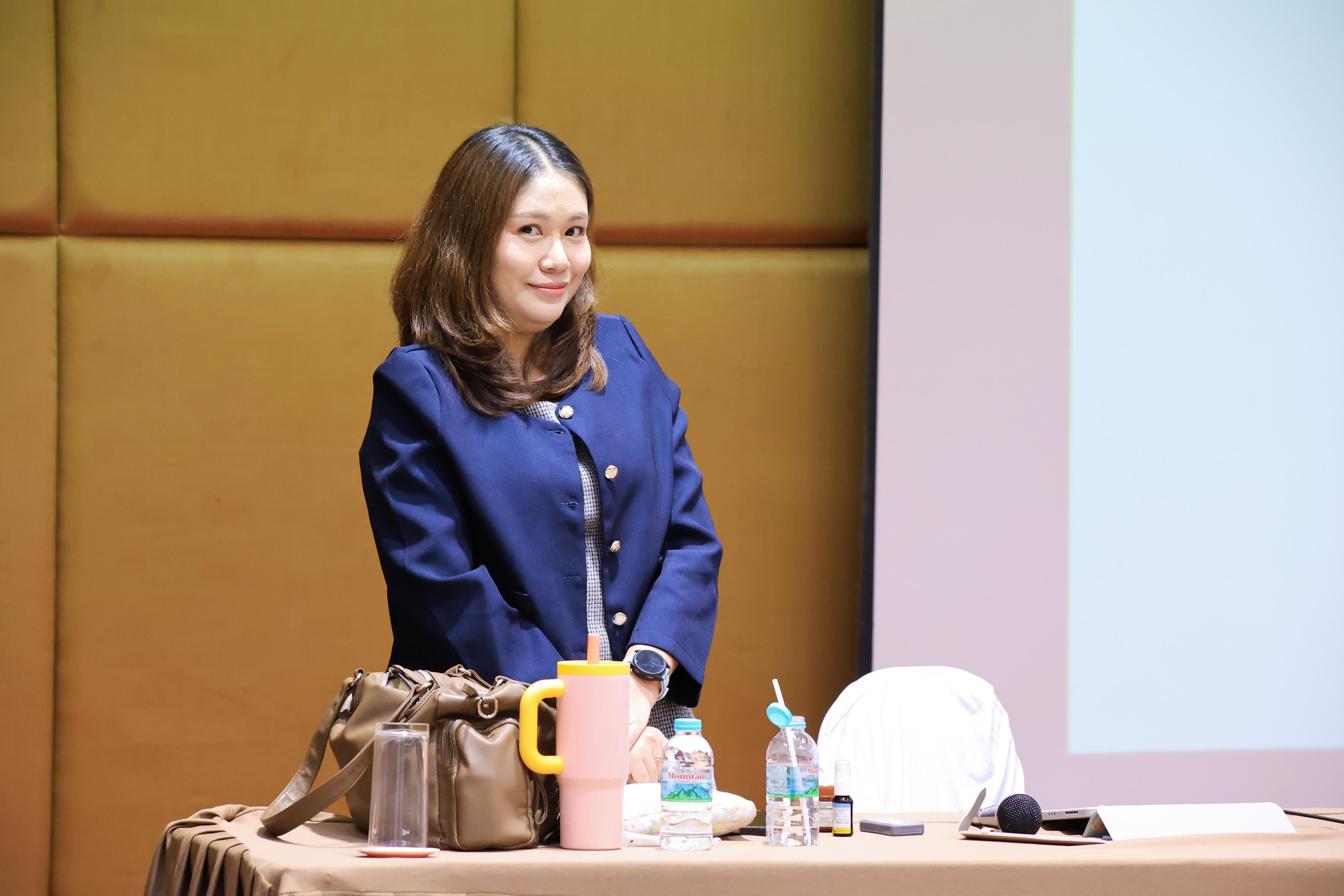 24. วันที่ 23 กันยายน 2569 คณะครุศาสตร์ มหาวิทยาลัยราชภัฏกำแพงเพชร ได้จัดการอาบรมติวสอบใบอนุญาติประกอบวิชาชีพให้กับนักศึกษาชั้นปี 3