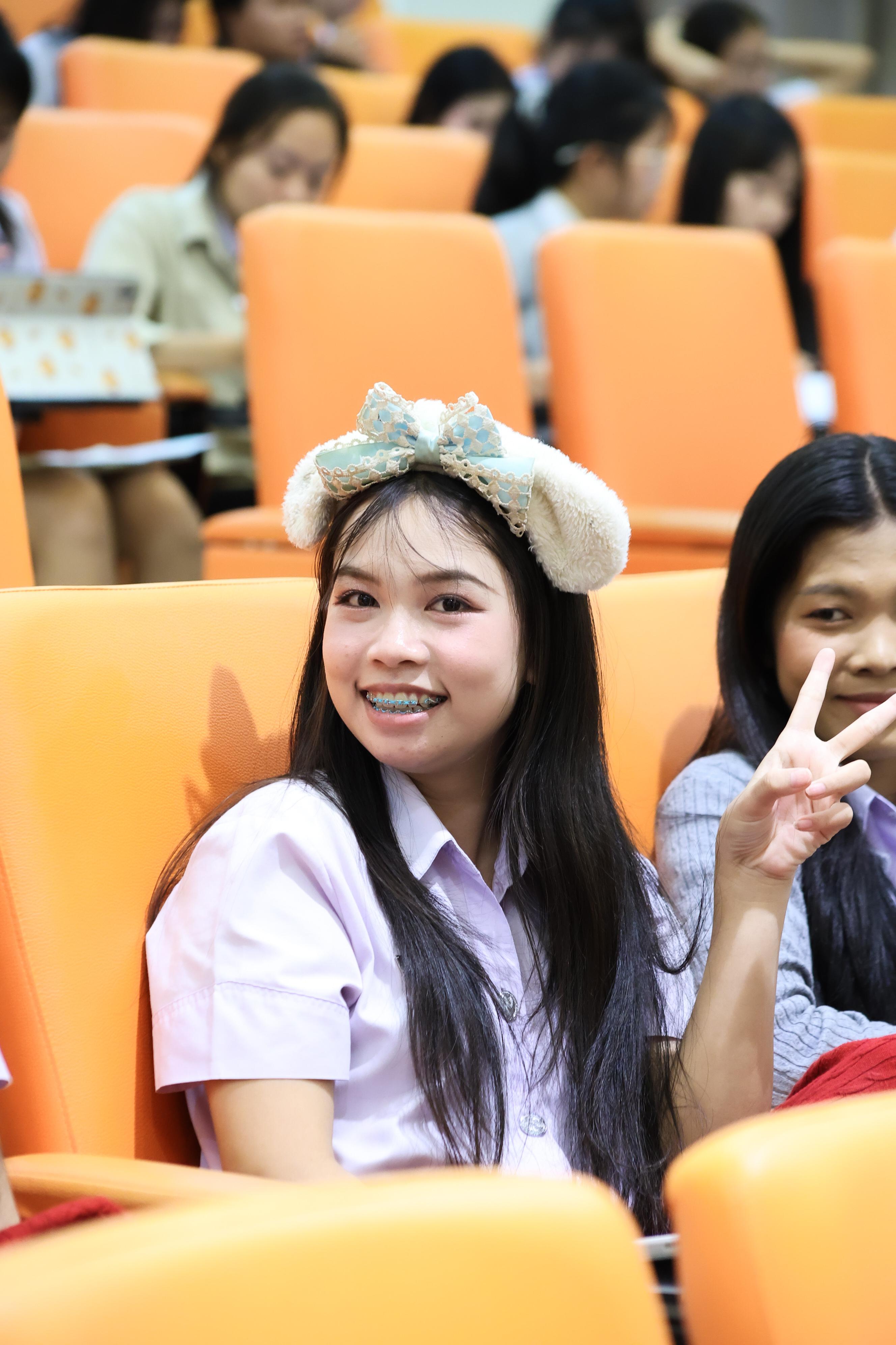 95. วันที่ 23 กันยายน 2569 คณะครุศาสตร์ มหาวิทยาลัยราชภัฏกำแพงเพชร ได้จัดการอาบรมติวสอบใบอนุญาติประกอบวิชาชีพให้กับนักศึกษาชั้นปี 3