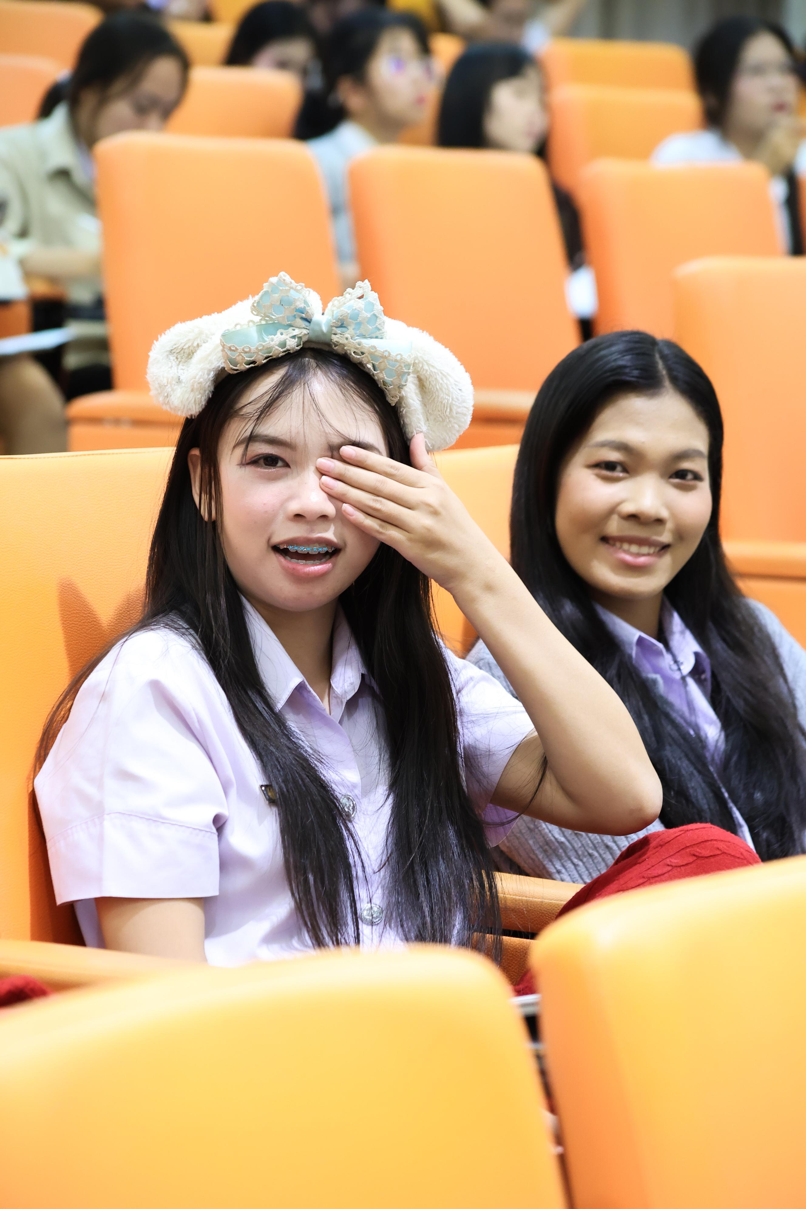 97. วันที่ 23 กันยายน 2569 คณะครุศาสตร์ มหาวิทยาลัยราชภัฏกำแพงเพชร ได้จัดการอาบรมติวสอบใบอนุญาติประกอบวิชาชีพให้กับนักศึกษาชั้นปี 3