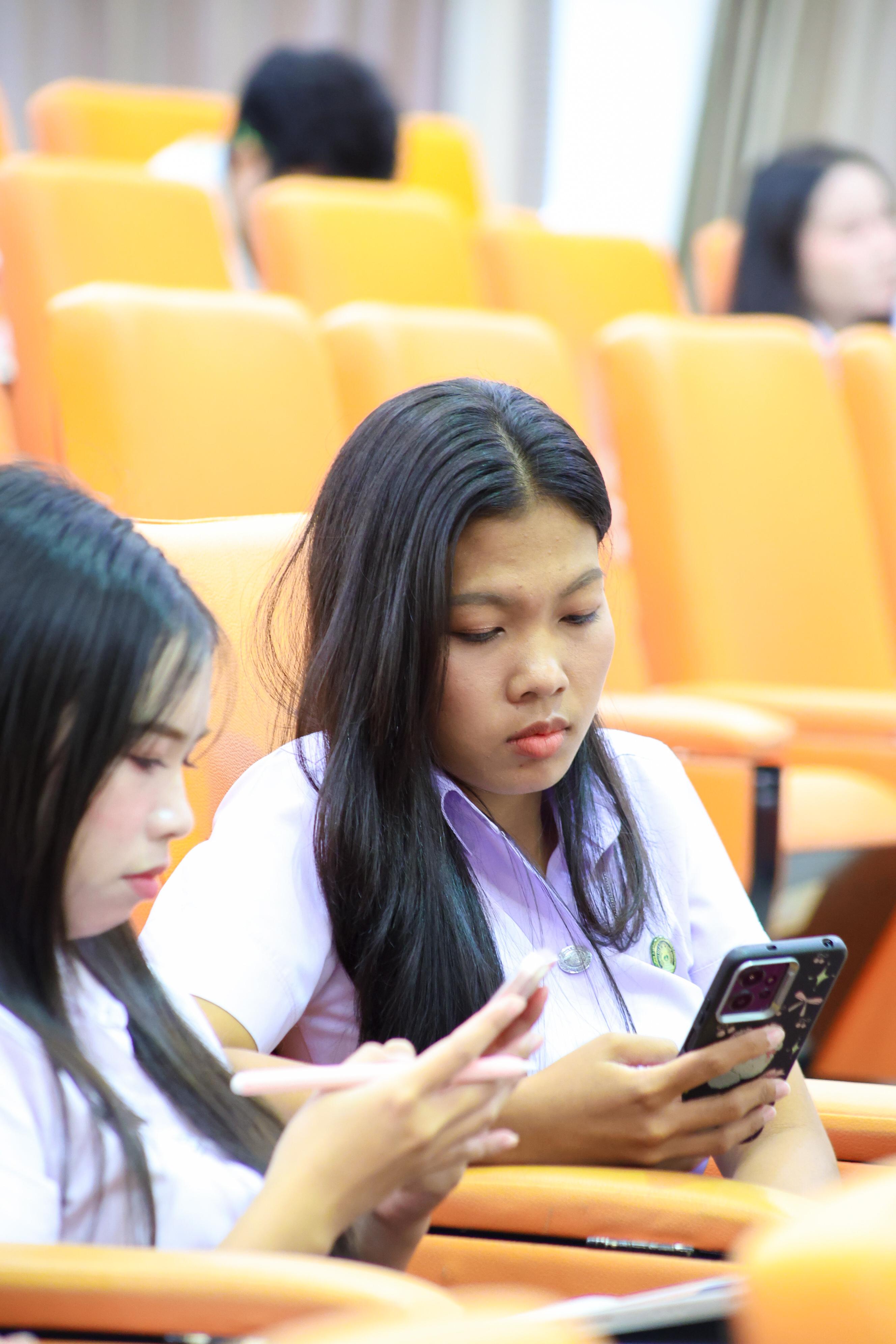67. วันที่ 24 กันยายน 2569 คณะครุศาสตร์ มหาวิทยาลัยราชภัฏกำแพงเพชร ได้จัดการอบรมติวสอบใบอนุญาติประกอบวิชาชีพให้กับนักศึกษาชั้นปี 3