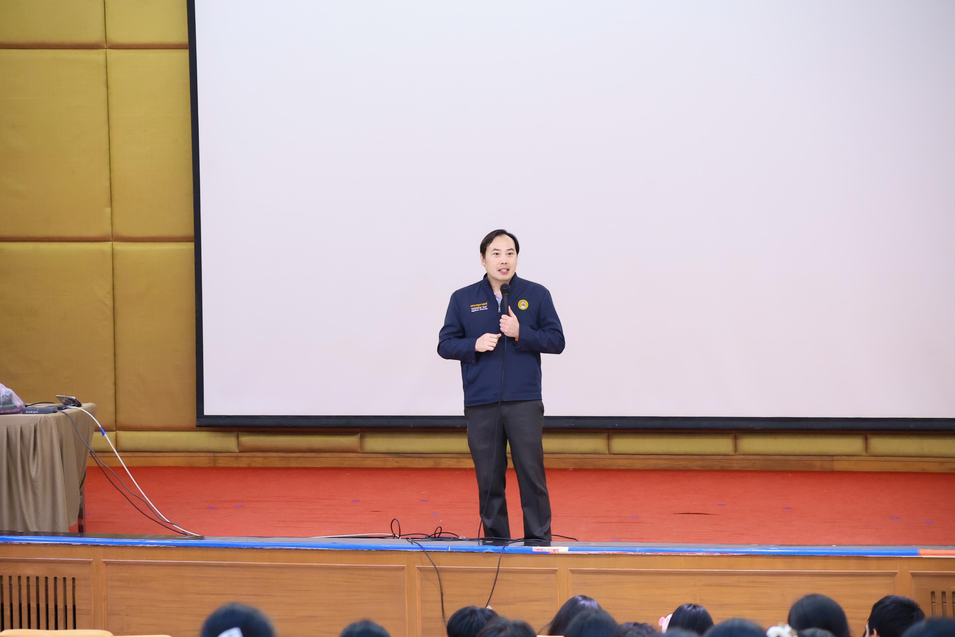 237. วันที่ 24 กันยายน 2569 คณะครุศาสตร์ มหาวิทยาลัยราชภัฏกำแพงเพชร ได้จัดการอบรมติวสอบใบอนุญาติประกอบวิชาชีพให้กับนักศึกษาชั้นปี 3