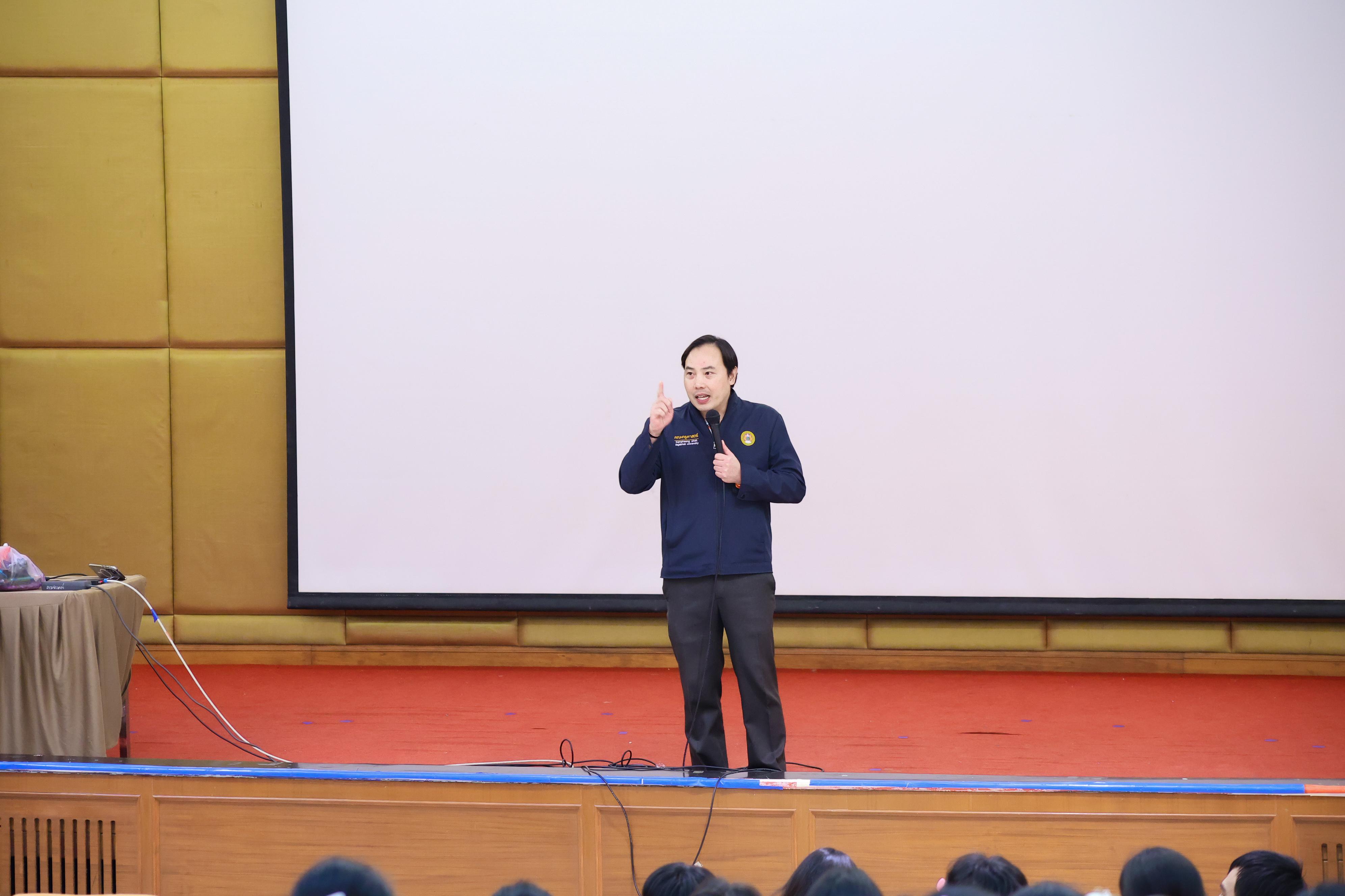 238. วันที่ 24 กันยายน 2569 คณะครุศาสตร์ มหาวิทยาลัยราชภัฏกำแพงเพชร ได้จัดการอบรมติวสอบใบอนุญาติประกอบวิชาชีพให้กับนักศึกษาชั้นปี 3