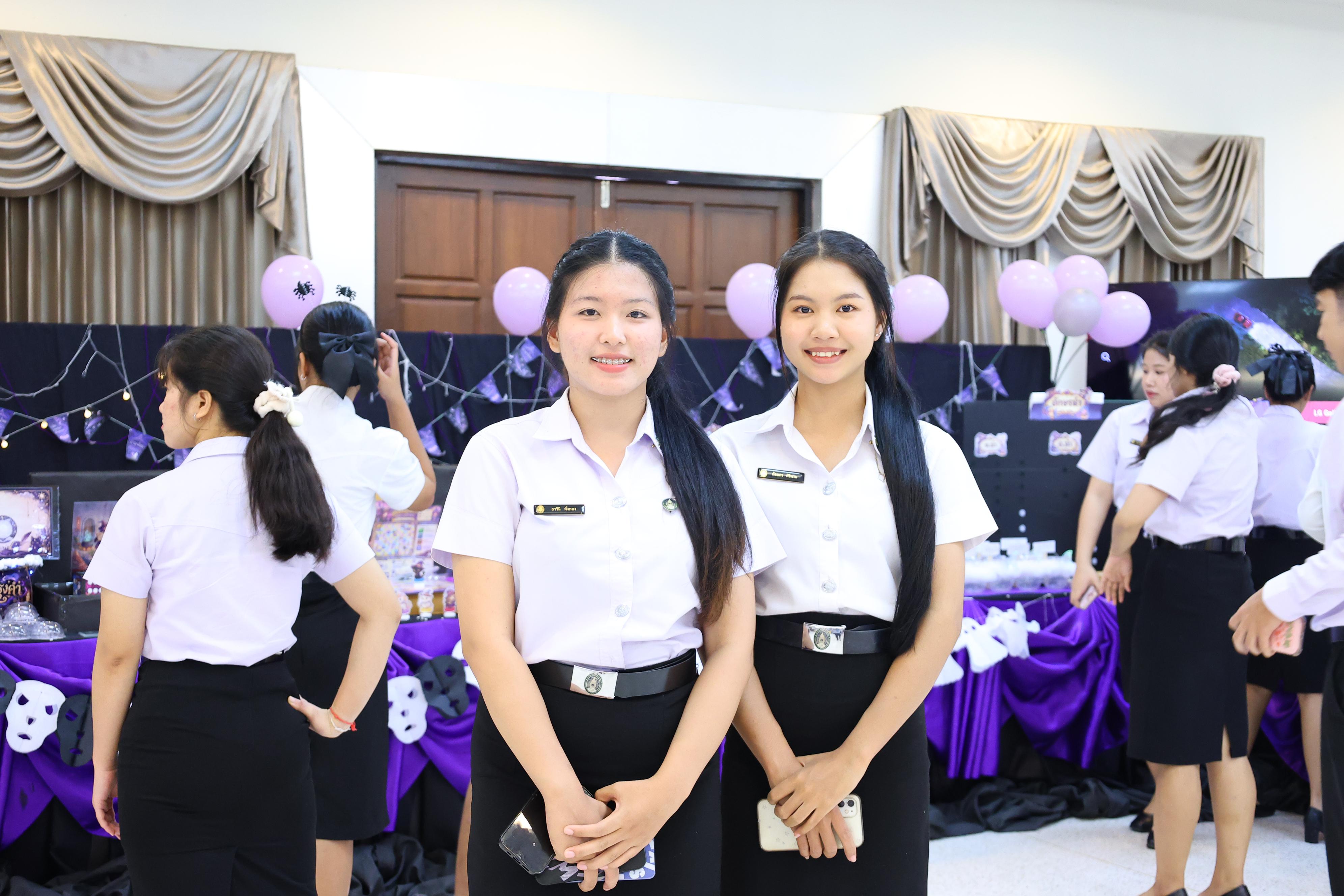 147. วันที่ 30 กันยายน 2569 โปรแกรมวิชาภาษาไทย คณะครุศาสตร์ มหาวิทยาลัยราชภัฏกำแพงเพชร ได้จัดนิทรรศแสดงสื่อภาษาไทย ณ ห้องประชุมคุรุร่มสัก1 คณะครุศาสตร์ มหาวิทยาลัยราชภัฏกำแพงเพชร