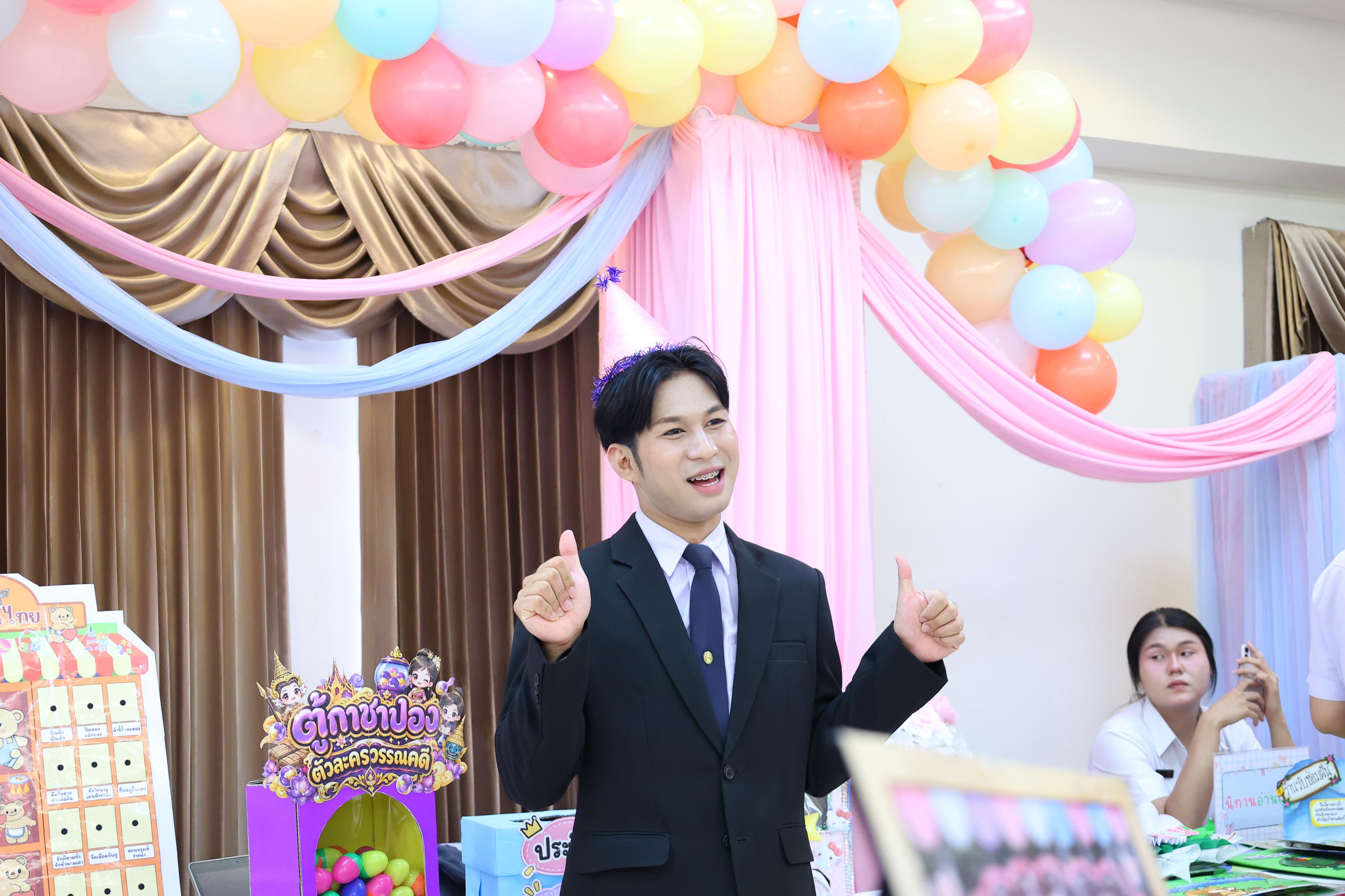 195. วันที่ 30 กันยายน 2569 โปรแกรมวิชาภาษาไทย คณะครุศาสตร์ มหาวิทยาลัยราชภัฏกำแพงเพชร ได้จัดนิทรรศแสดงสื่อภาษาไทย ณ ห้องประชุมคุรุร่มสัก1 คณะครุศาสตร์ มหาวิทยาลัยราชภัฏกำแพงเพชร
