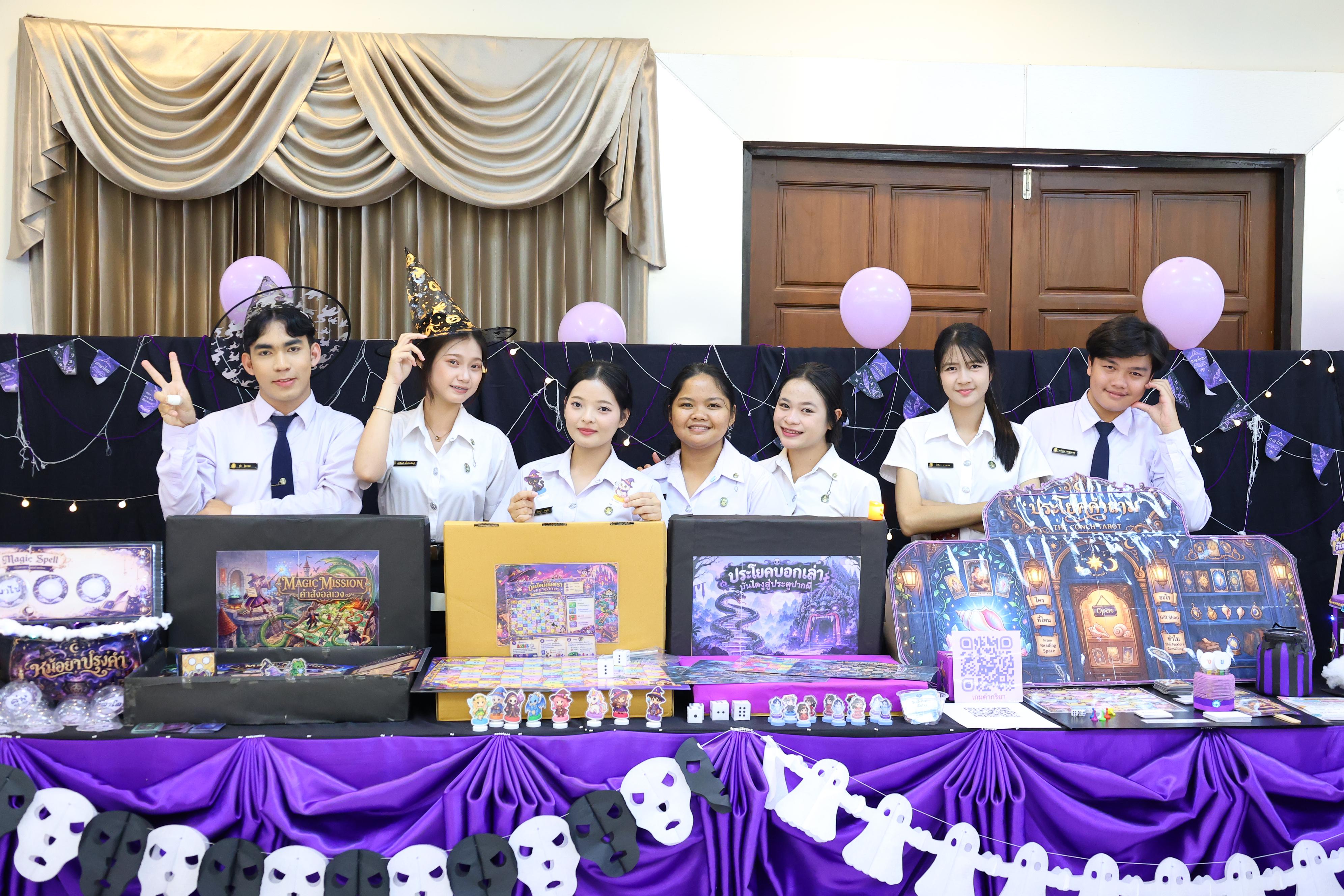 222. วันที่ 30 กันยายน 2569 โปรแกรมวิชาภาษาไทย คณะครุศาสตร์ มหาวิทยาลัยราชภัฏกำแพงเพชร ได้จัดนิทรรศแสดงสื่อภาษาไทย ณ ห้องประชุมคุรุร่มสัก1 คณะครุศาสตร์ มหาวิทยาลัยราชภัฏกำแพงเพชร