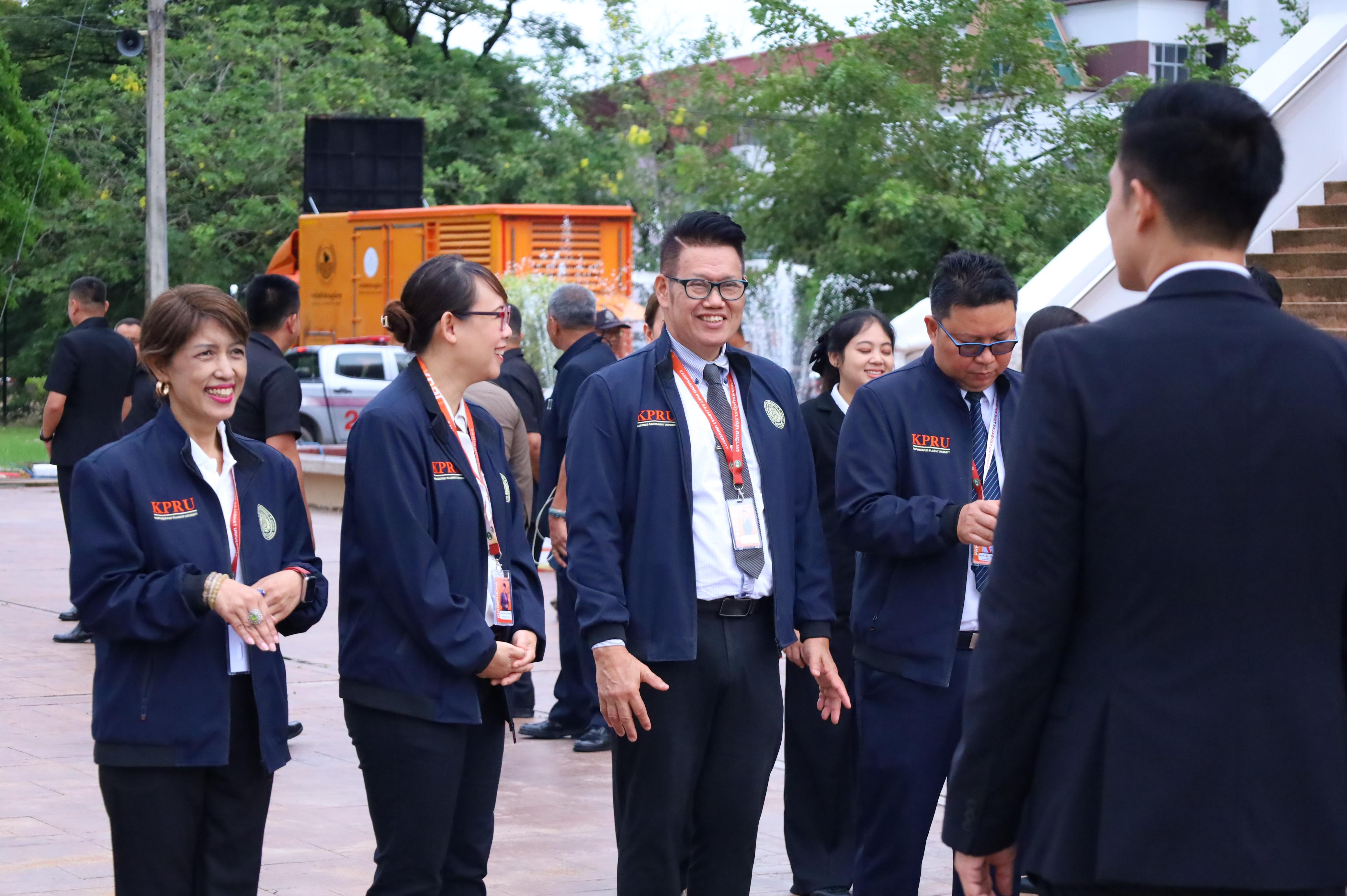 10. การขับเคลื่อนมหาวิทยาลัยราชภัฏสู่การเป็นคลังสมองของจังหวัดด้วยการผลิตบัณฑิต วิจัยและนวัตกรรมที่ตอบโจทย์พื้นที่