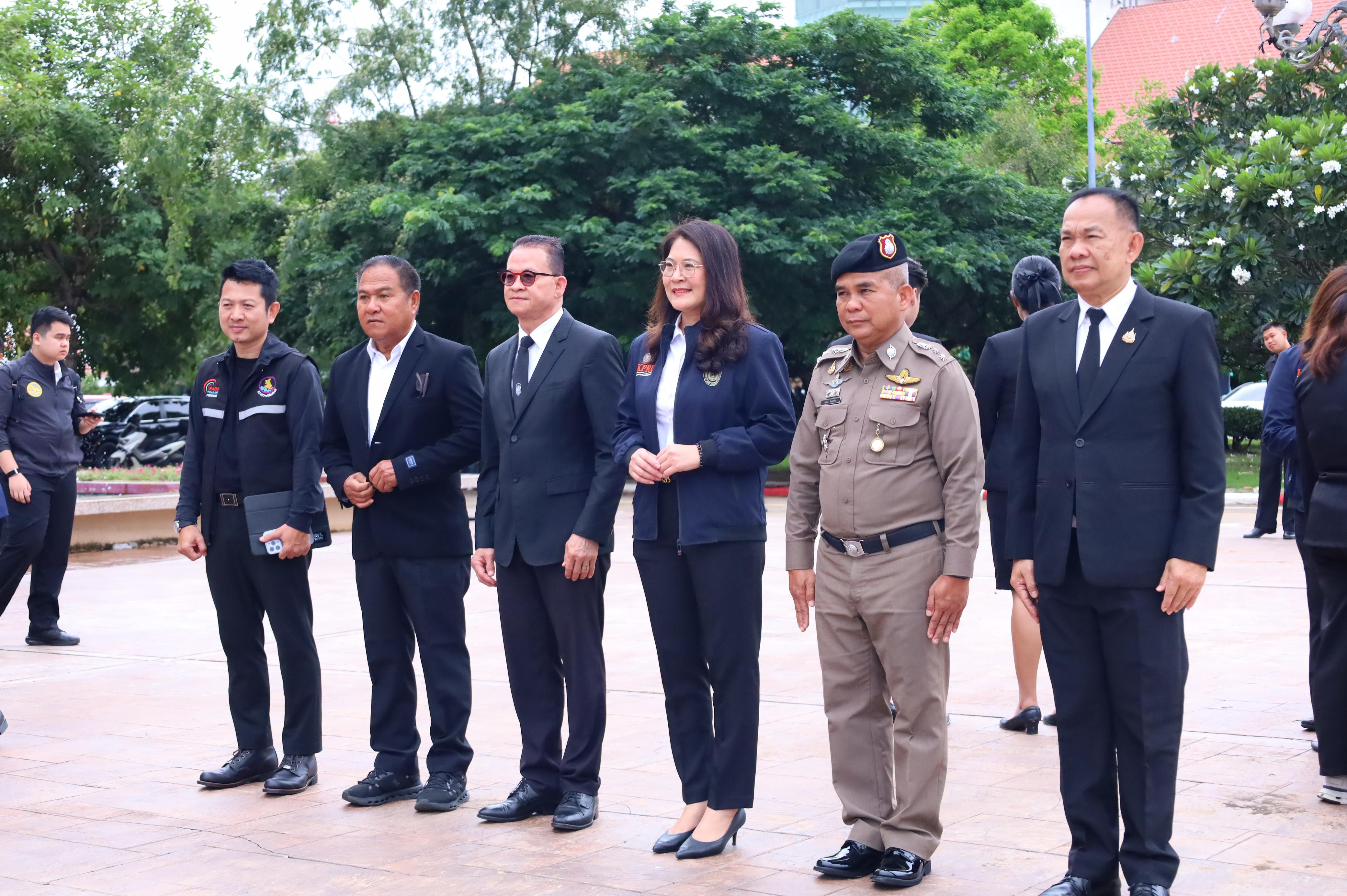 21. การขับเคลื่อนมหาวิทยาลัยราชภัฏสู่การเป็นคลังสมองของจังหวัดด้วยการผลิตบัณฑิต วิจัยและนวัตกรรมที่ตอบโจทย์พื้นที่