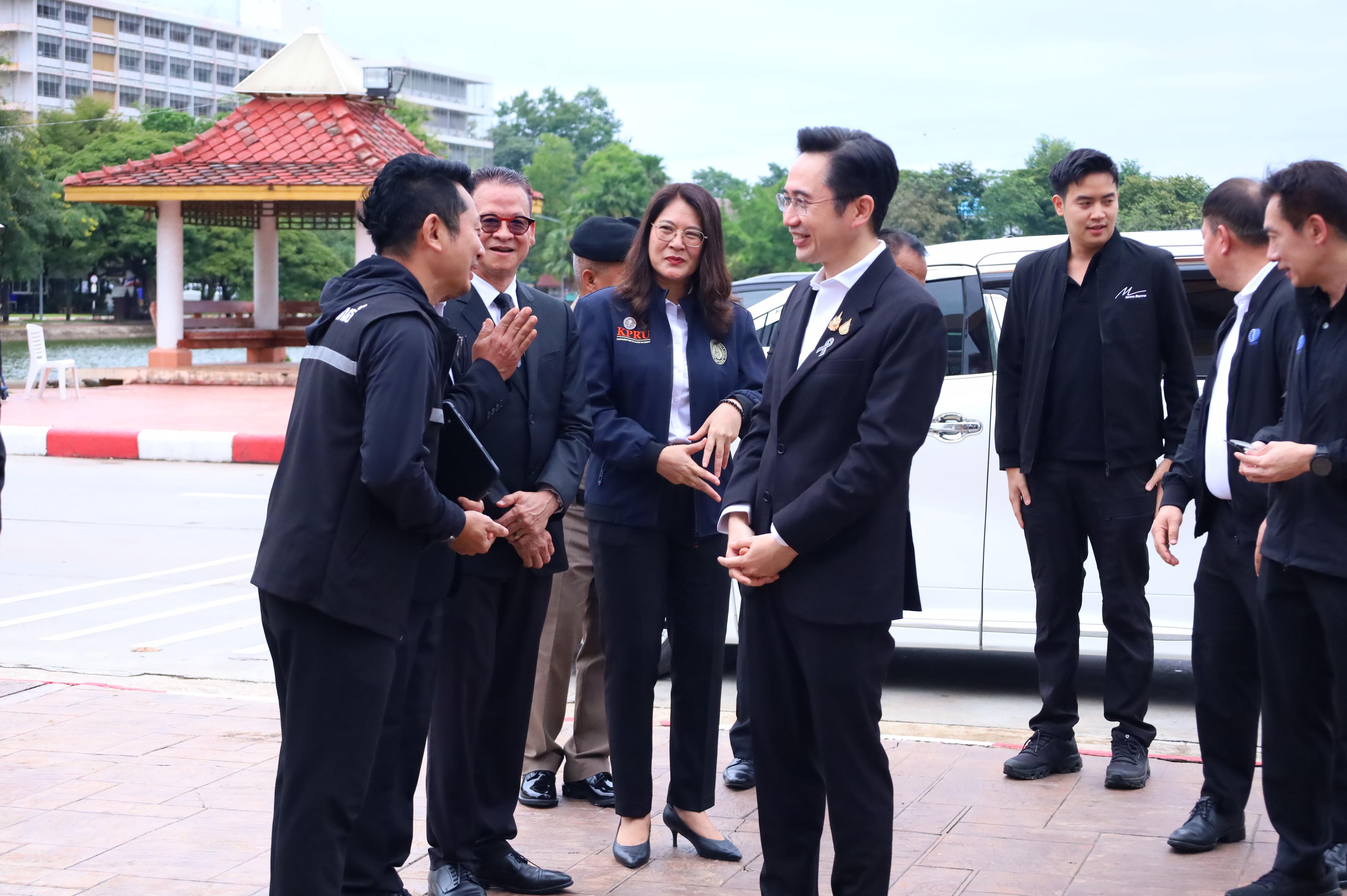 33. การขับเคลื่อนมหาวิทยาลัยราชภัฏสู่การเป็นคลังสมองของจังหวัดด้วยการผลิตบัณฑิต วิจัยและนวัตกรรมที่ตอบโจทย์พื้นที่