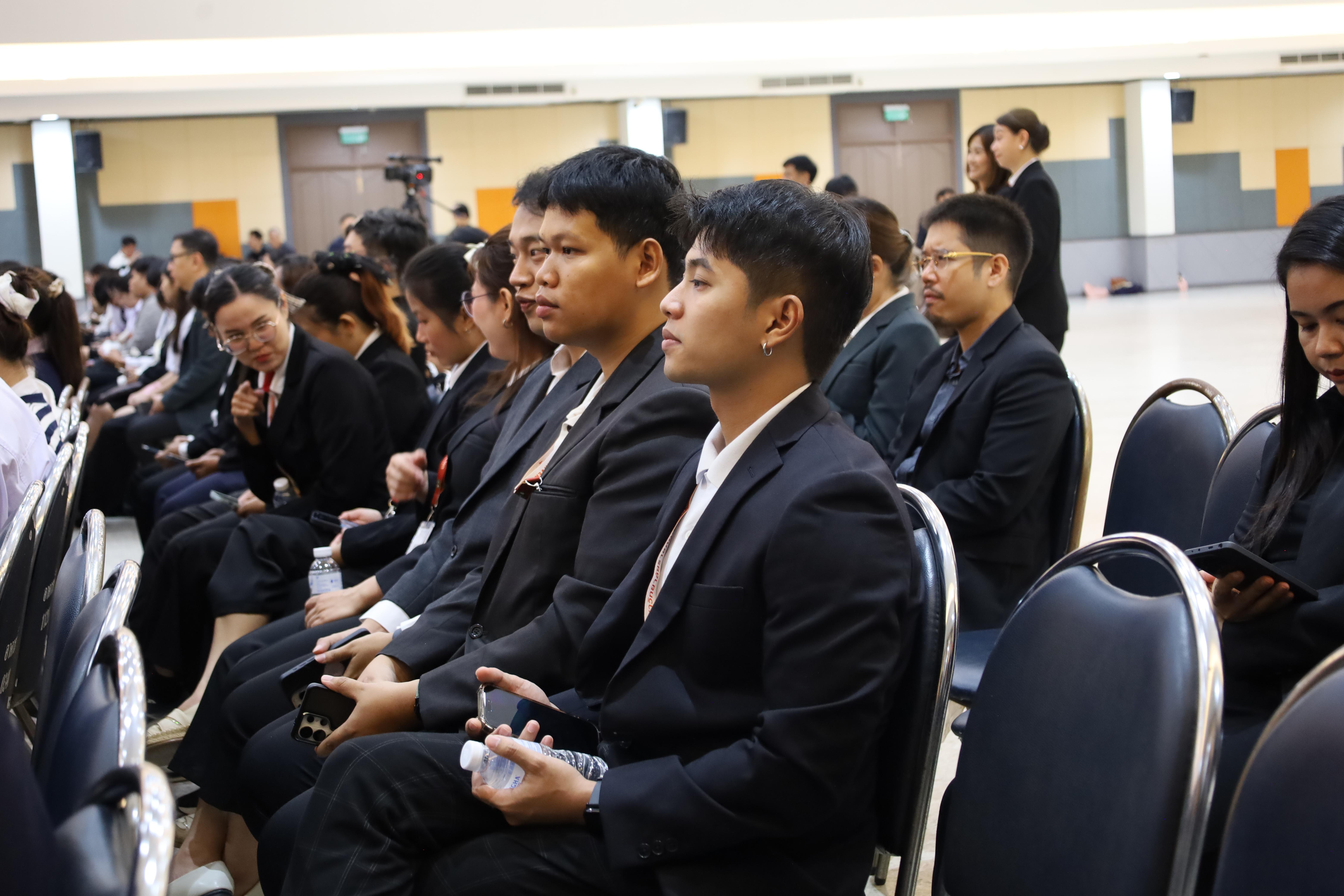 138. การขับเคลื่อนมหาวิทยาลัยราชภัฏสู่การเป็นคลังสมองของจังหวัดด้วยการผลิตบัณฑิต วิจัยและนวัตกรรมที่ตอบโจทย์พื้นที่