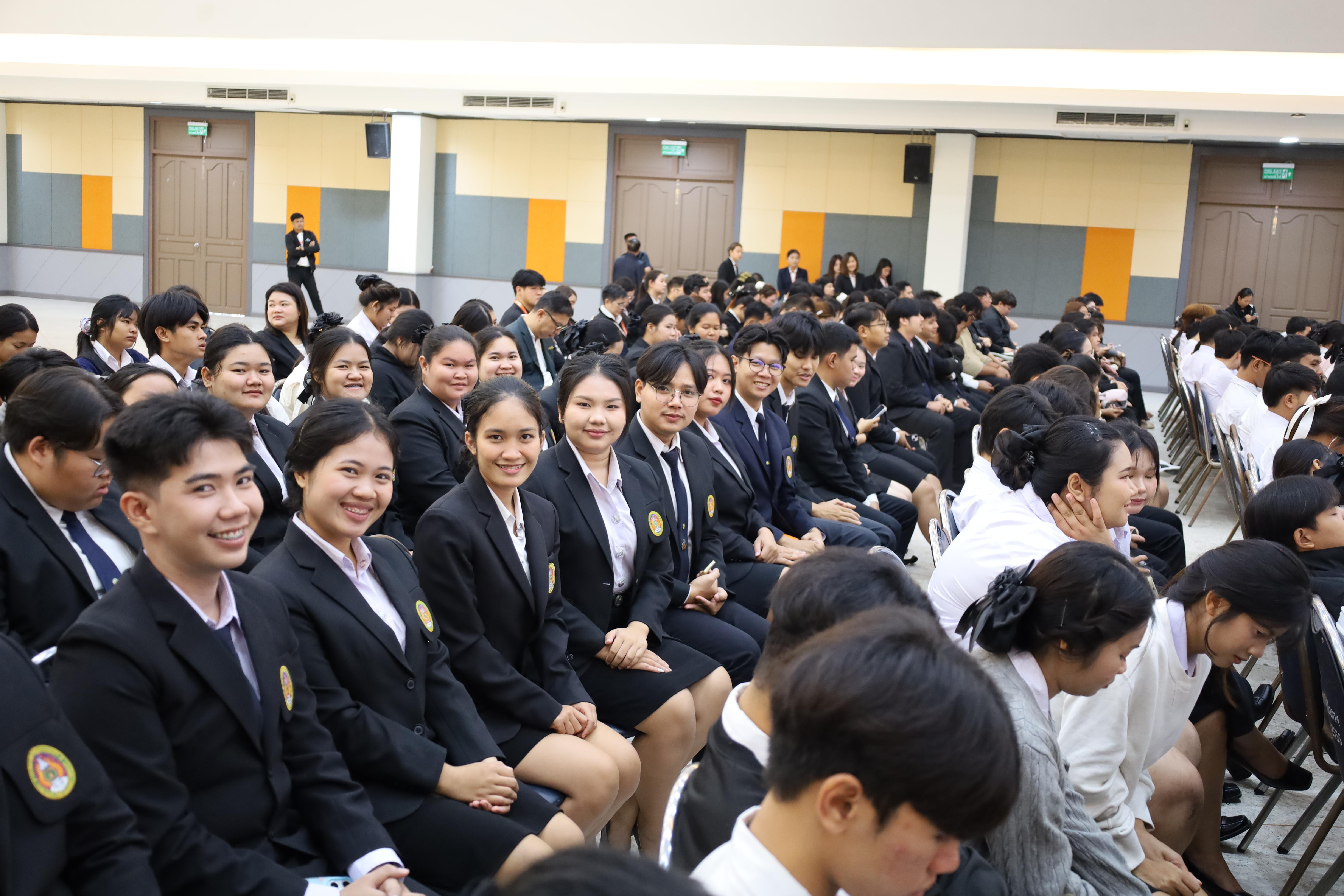 143. การขับเคลื่อนมหาวิทยาลัยราชภัฏสู่การเป็นคลังสมองของจังหวัดด้วยการผลิตบัณฑิต วิจัยและนวัตกรรมที่ตอบโจทย์พื้นที่