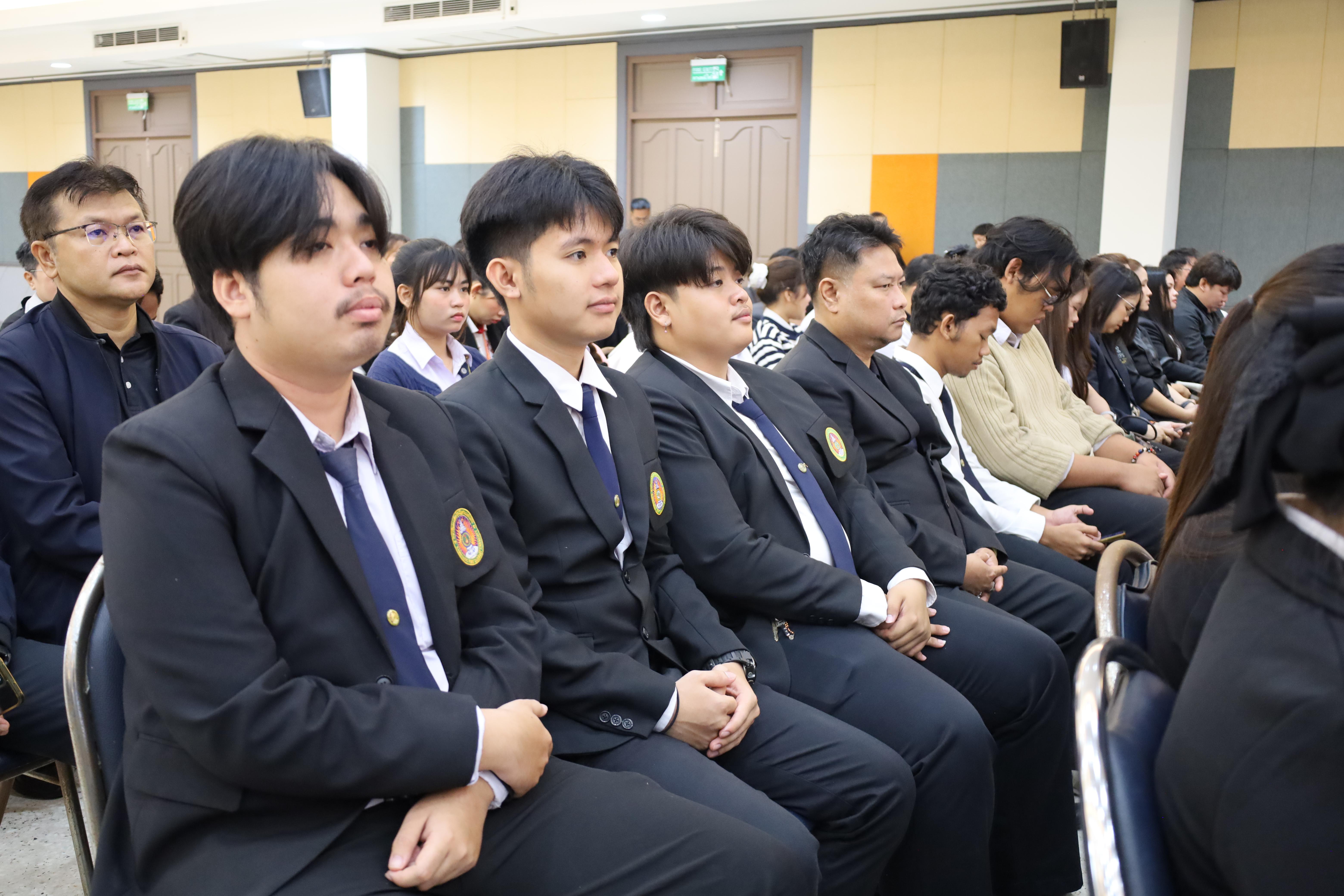 153. การขับเคลื่อนมหาวิทยาลัยราชภัฏสู่การเป็นคลังสมองของจังหวัดด้วยการผลิตบัณฑิต วิจัยและนวัตกรรมที่ตอบโจทย์พื้นที่