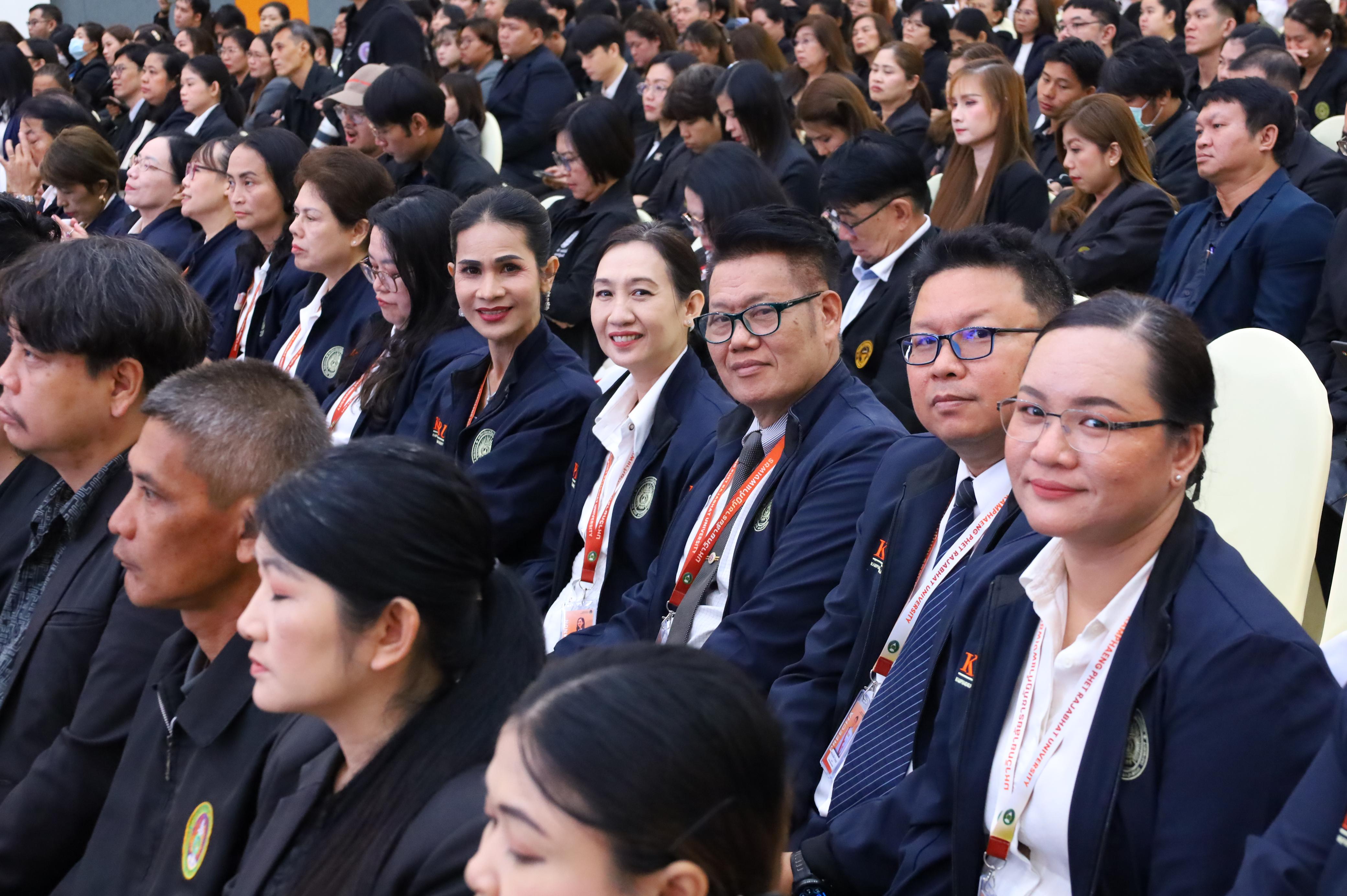 173. การขับเคลื่อนมหาวิทยาลัยราชภัฏสู่การเป็นคลังสมองของจังหวัดด้วยการผลิตบัณฑิต วิจัยและนวัตกรรมที่ตอบโจทย์พื้นที่