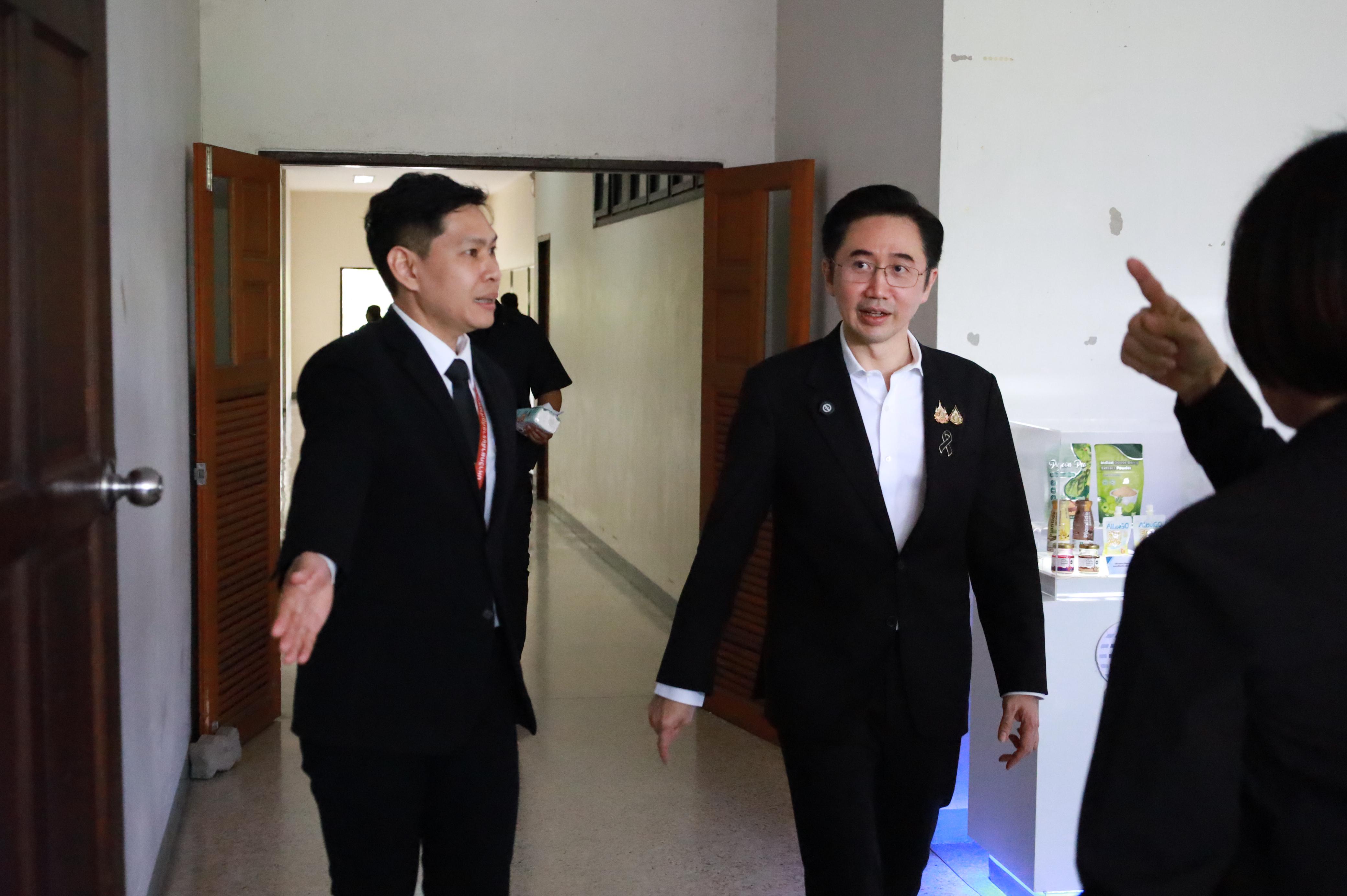 239. การขับเคลื่อนมหาวิทยาลัยราชภัฏสู่การเป็นคลังสมองของจังหวัดด้วยการผลิตบัณฑิต วิจัยและนวัตกรรมที่ตอบโจทย์พื้นที่
