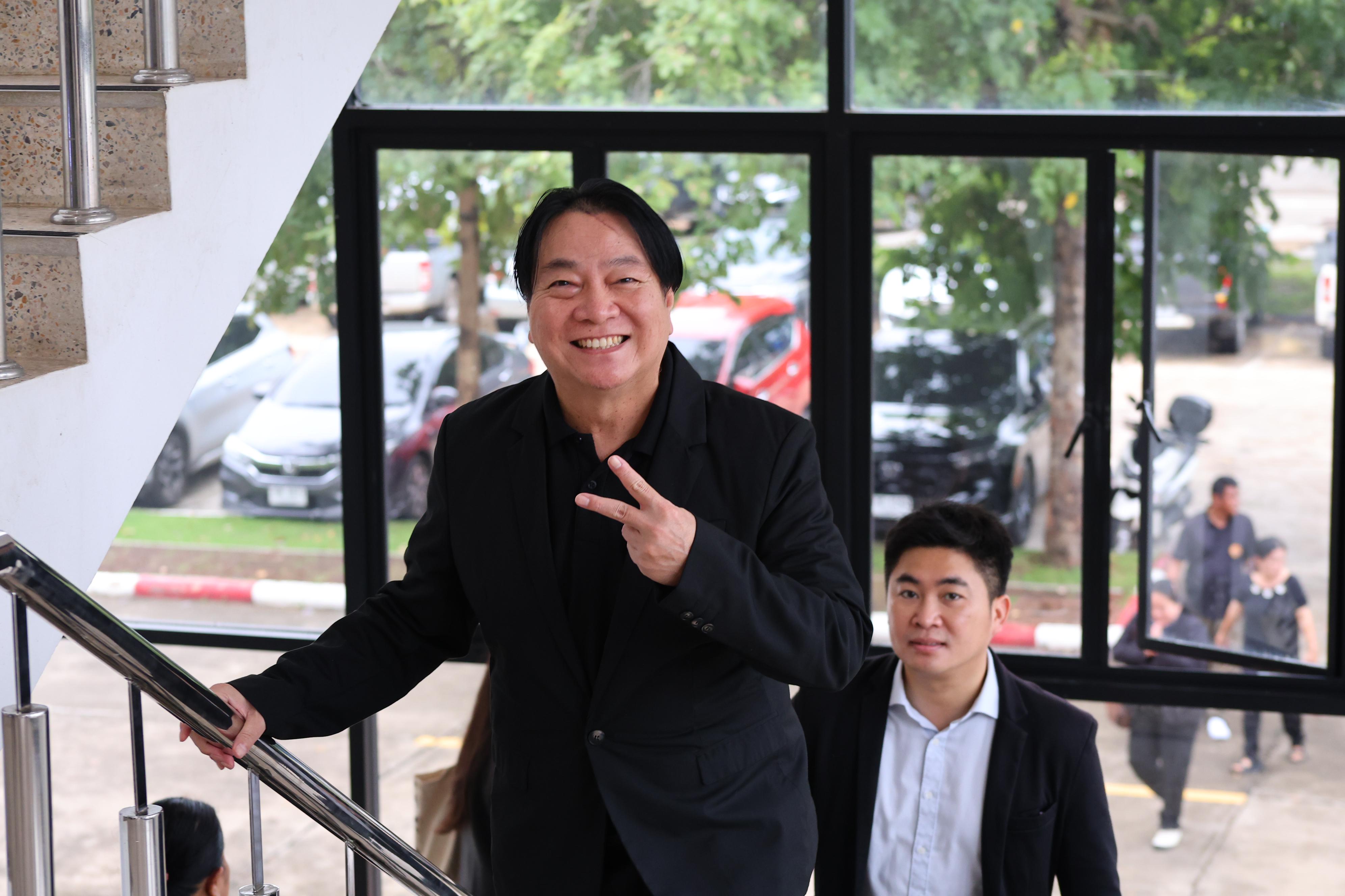 253. การขับเคลื่อนมหาวิทยาลัยราชภัฏสู่การเป็นคลังสมองของจังหวัดด้วยการผลิตบัณฑิต วิจัยและนวัตกรรมที่ตอบโจทย์พื้นที่