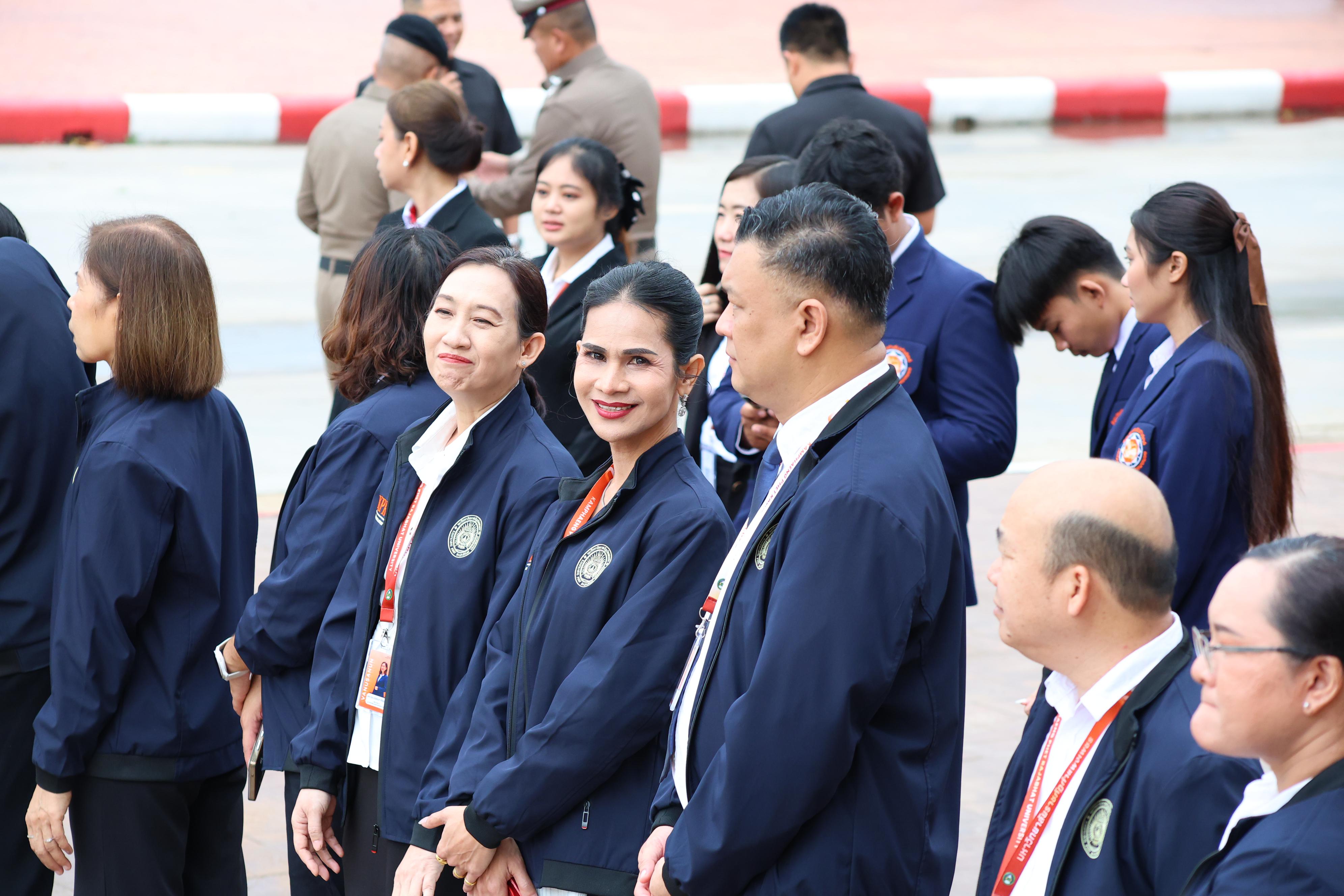 257. การขับเคลื่อนมหาวิทยาลัยราชภัฏสู่การเป็นคลังสมองของจังหวัดด้วยการผลิตบัณฑิต วิจัยและนวัตกรรมที่ตอบโจทย์พื้นที่