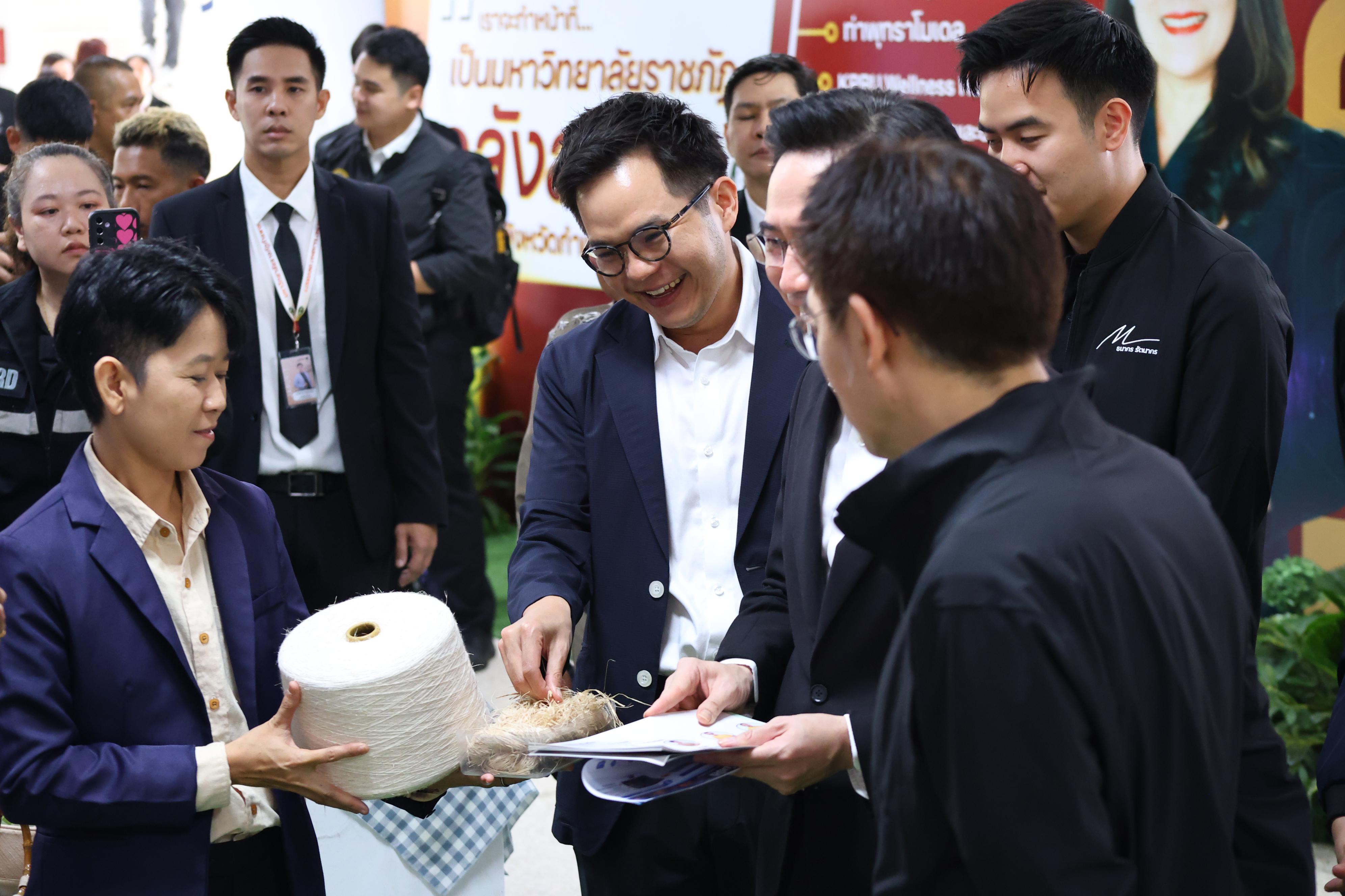 272. การขับเคลื่อนมหาวิทยาลัยราชภัฏสู่การเป็นคลังสมองของจังหวัดด้วยการผลิตบัณฑิต วิจัยและนวัตกรรมที่ตอบโจทย์พื้นที่