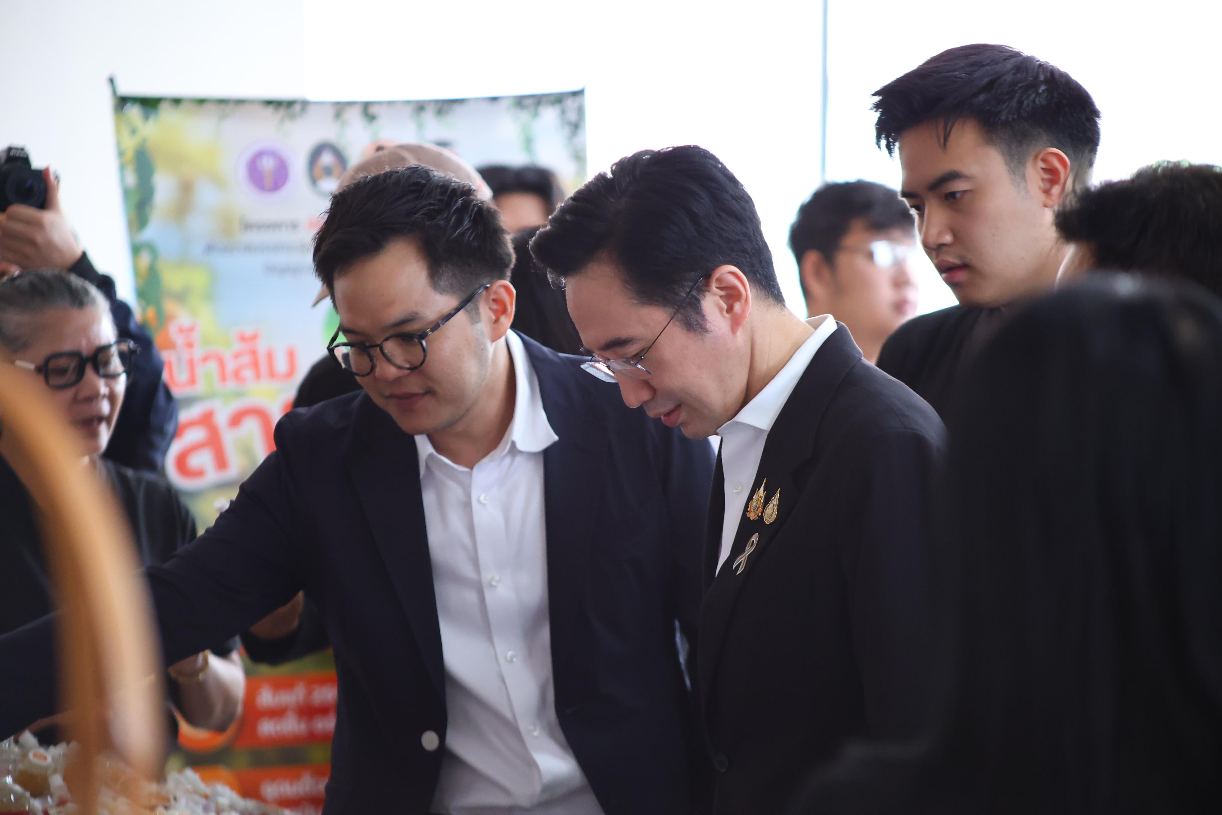 296. การขับเคลื่อนมหาวิทยาลัยราชภัฏสู่การเป็นคลังสมองของจังหวัดด้วยการผลิตบัณฑิต วิจัยและนวัตกรรมที่ตอบโจทย์พื้นที่