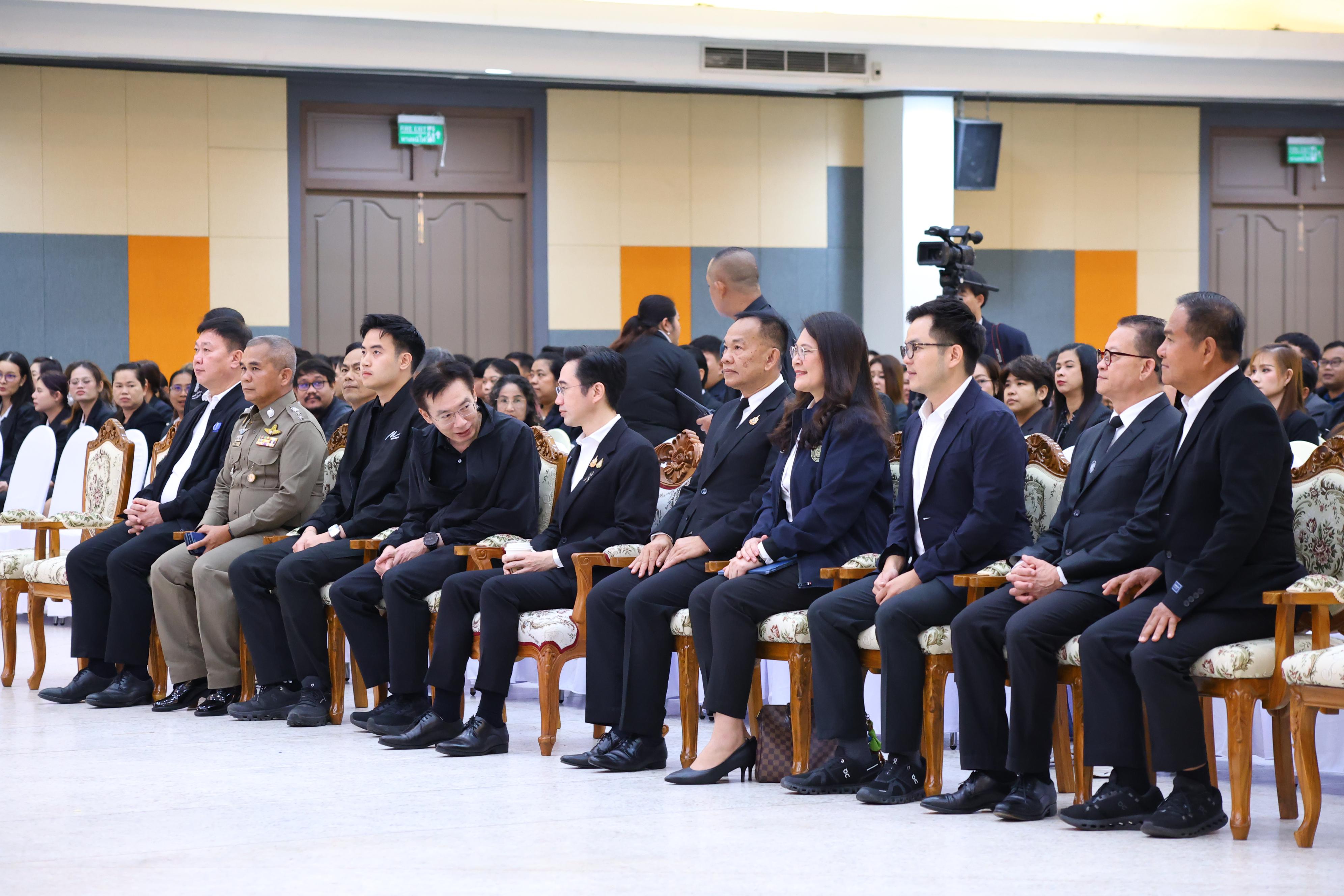 312. การขับเคลื่อนมหาวิทยาลัยราชภัฏสู่การเป็นคลังสมองของจังหวัดด้วยการผลิตบัณฑิต วิจัยและนวัตกรรมที่ตอบโจทย์พื้นที่