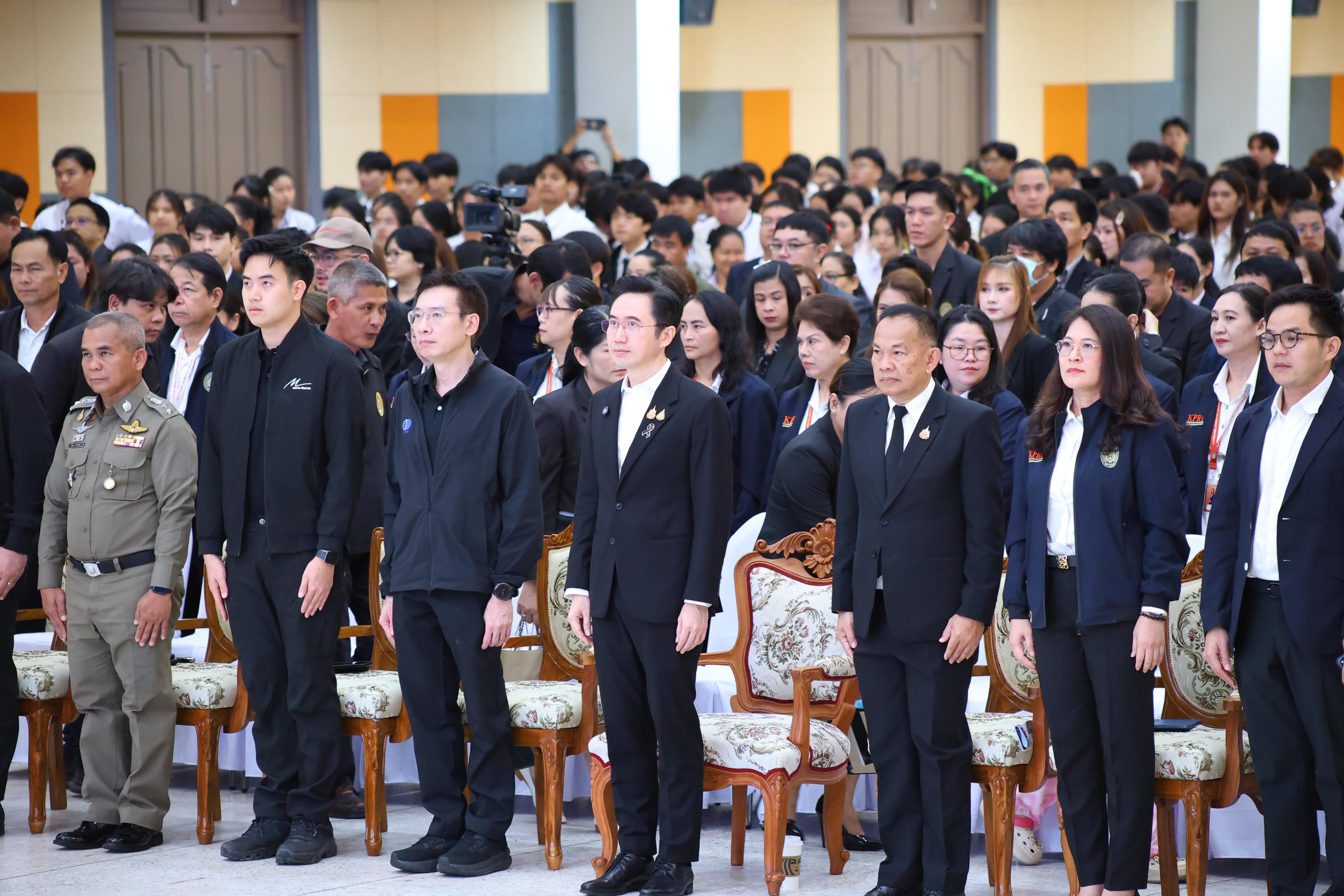 321. การขับเคลื่อนมหาวิทยาลัยราชภัฏสู่การเป็นคลังสมองของจังหวัดด้วยการผลิตบัณฑิต วิจัยและนวัตกรรมที่ตอบโจทย์พื้นที่