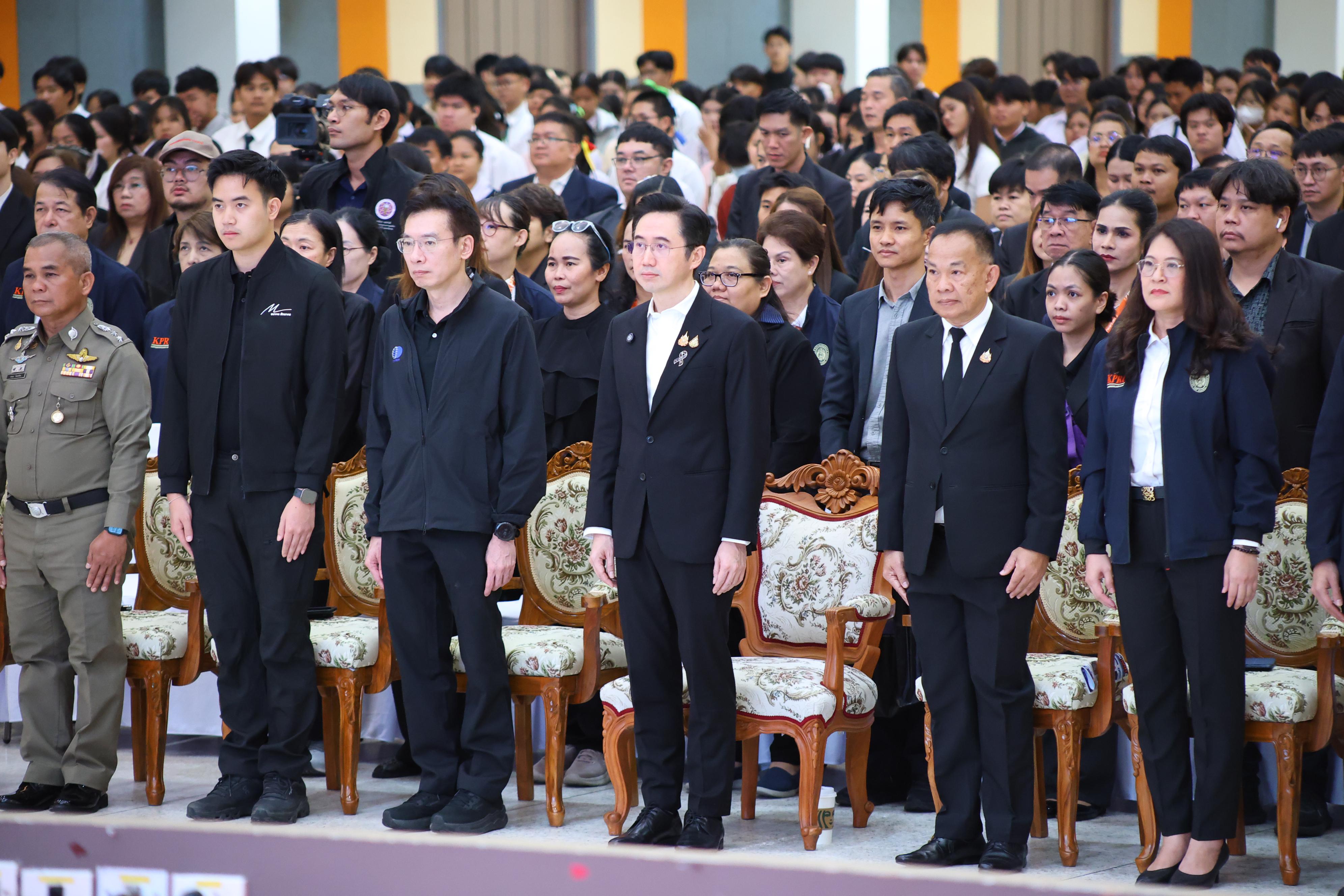 325. การขับเคลื่อนมหาวิทยาลัยราชภัฏสู่การเป็นคลังสมองของจังหวัดด้วยการผลิตบัณฑิต วิจัยและนวัตกรรมที่ตอบโจทย์พื้นที่