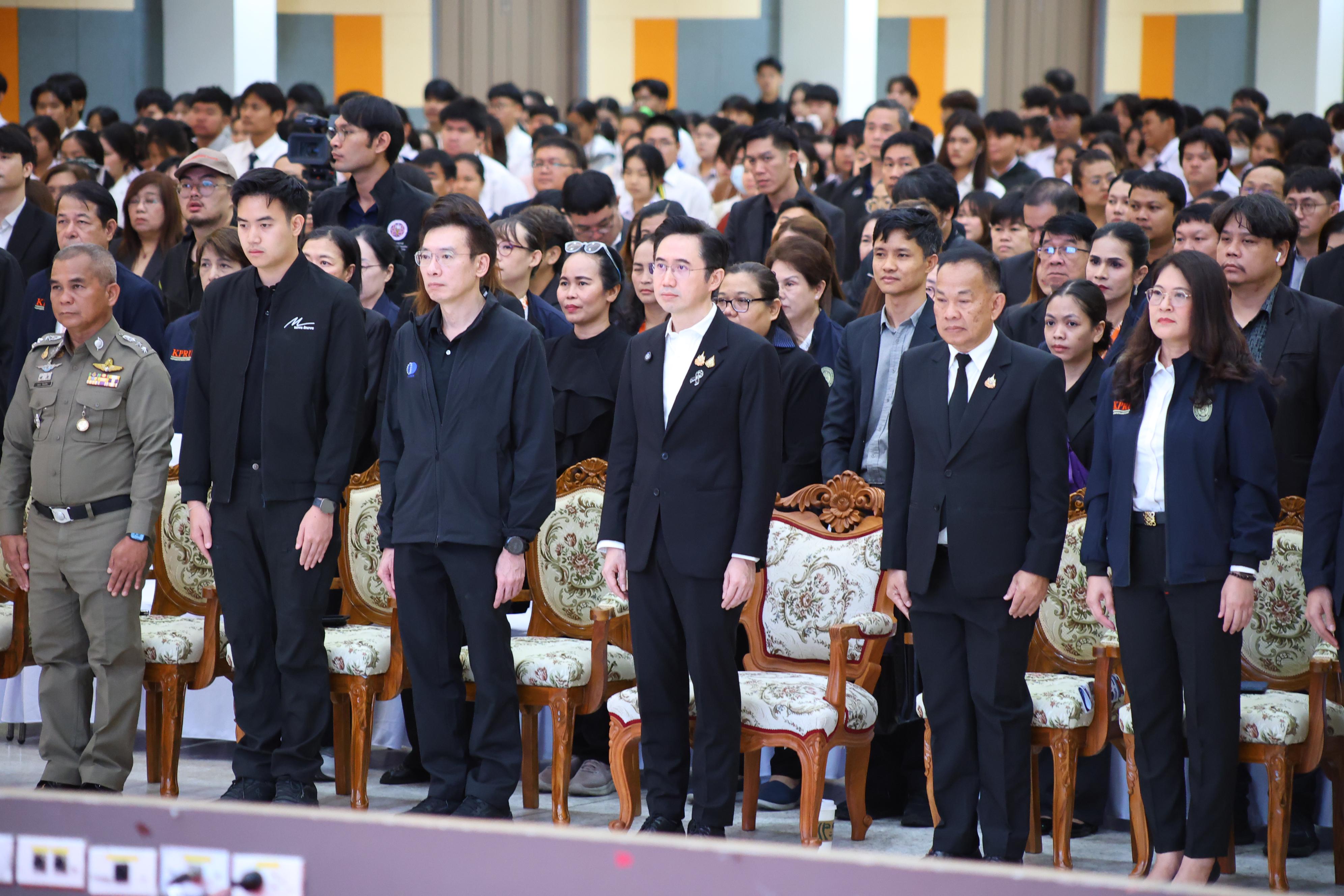 327. การขับเคลื่อนมหาวิทยาลัยราชภัฏสู่การเป็นคลังสมองของจังหวัดด้วยการผลิตบัณฑิต วิจัยและนวัตกรรมที่ตอบโจทย์พื้นที่