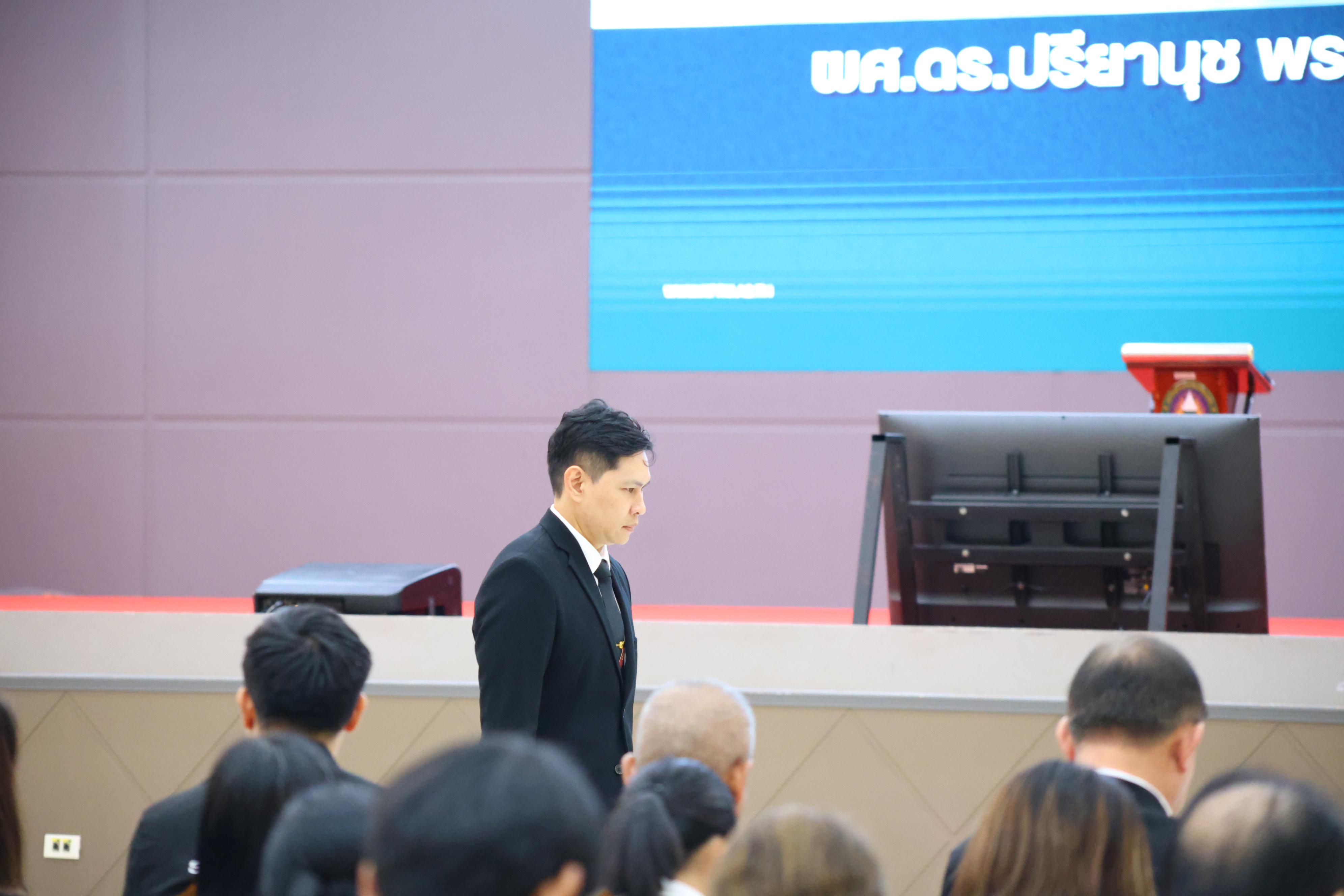 376. การขับเคลื่อนมหาวิทยาลัยราชภัฏสู่การเป็นคลังสมองของจังหวัดด้วยการผลิตบัณฑิต วิจัยและนวัตกรรมที่ตอบโจทย์พื้นที่