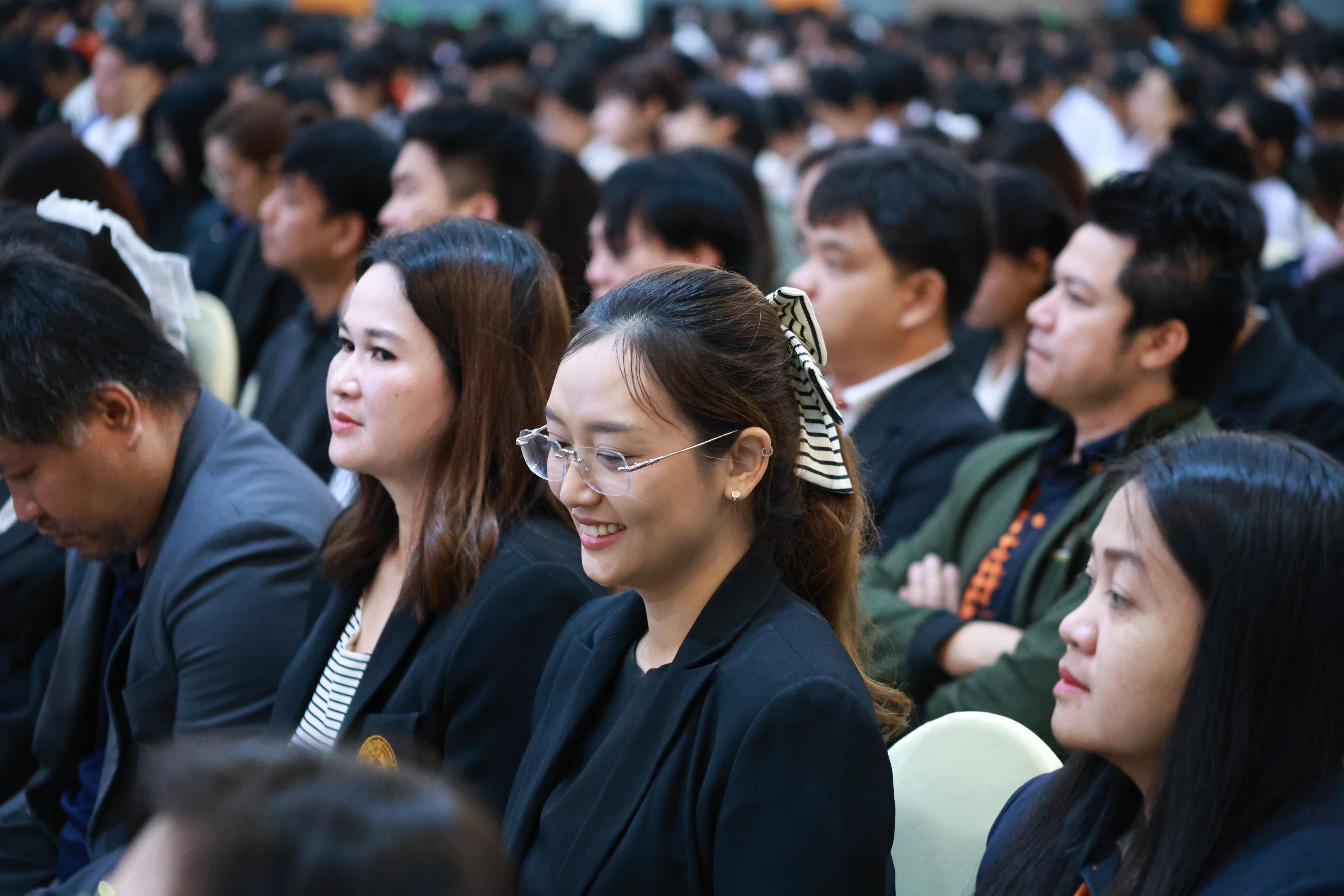 414. การขับเคลื่อนมหาวิทยาลัยราชภัฏสู่การเป็นคลังสมองของจังหวัดด้วยการผลิตบัณฑิต วิจัยและนวัตกรรมที่ตอบโจทย์พื้นที่