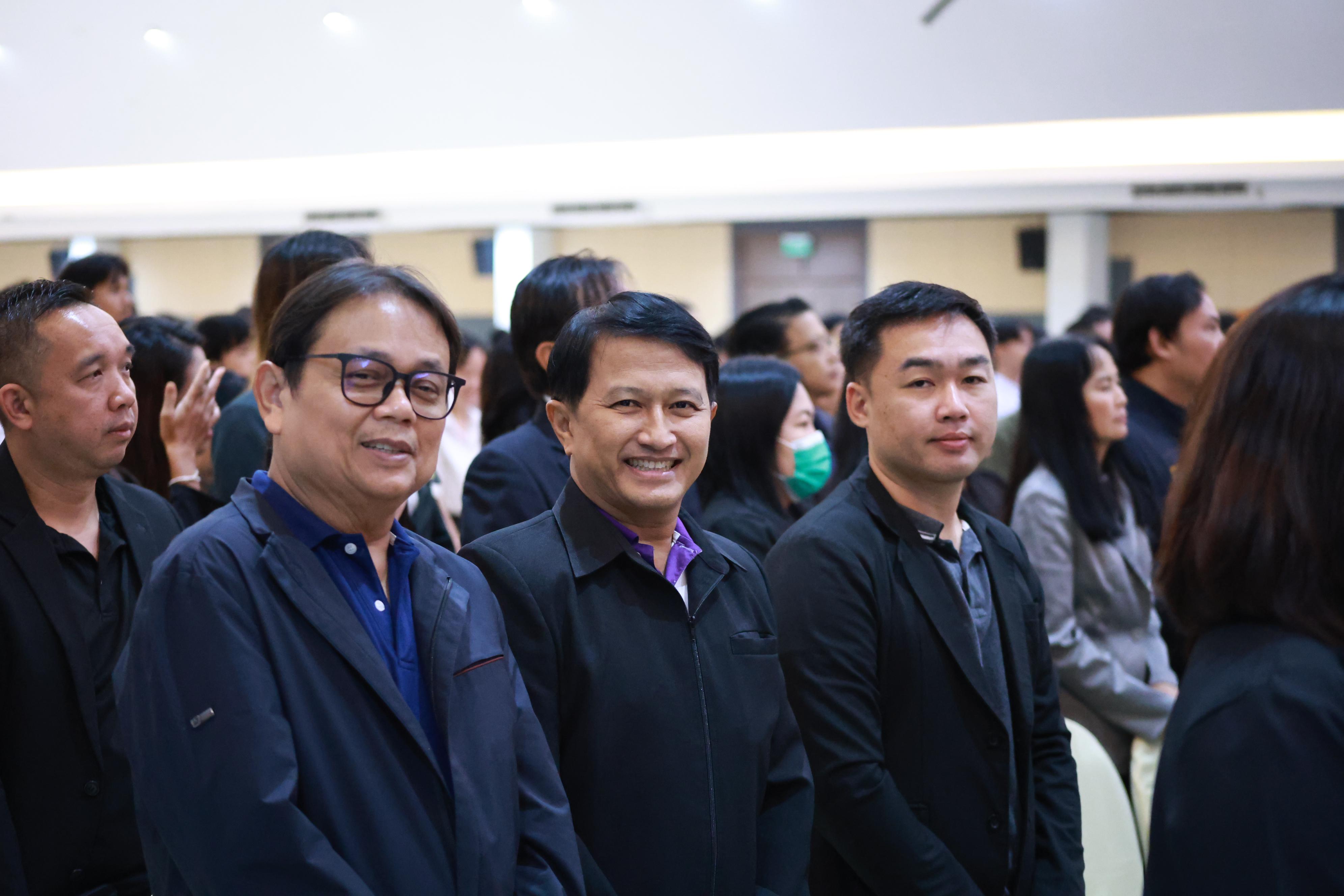 438. การขับเคลื่อนมหาวิทยาลัยราชภัฏสู่การเป็นคลังสมองของจังหวัดด้วยการผลิตบัณฑิต วิจัยและนวัตกรรมที่ตอบโจทย์พื้นที่