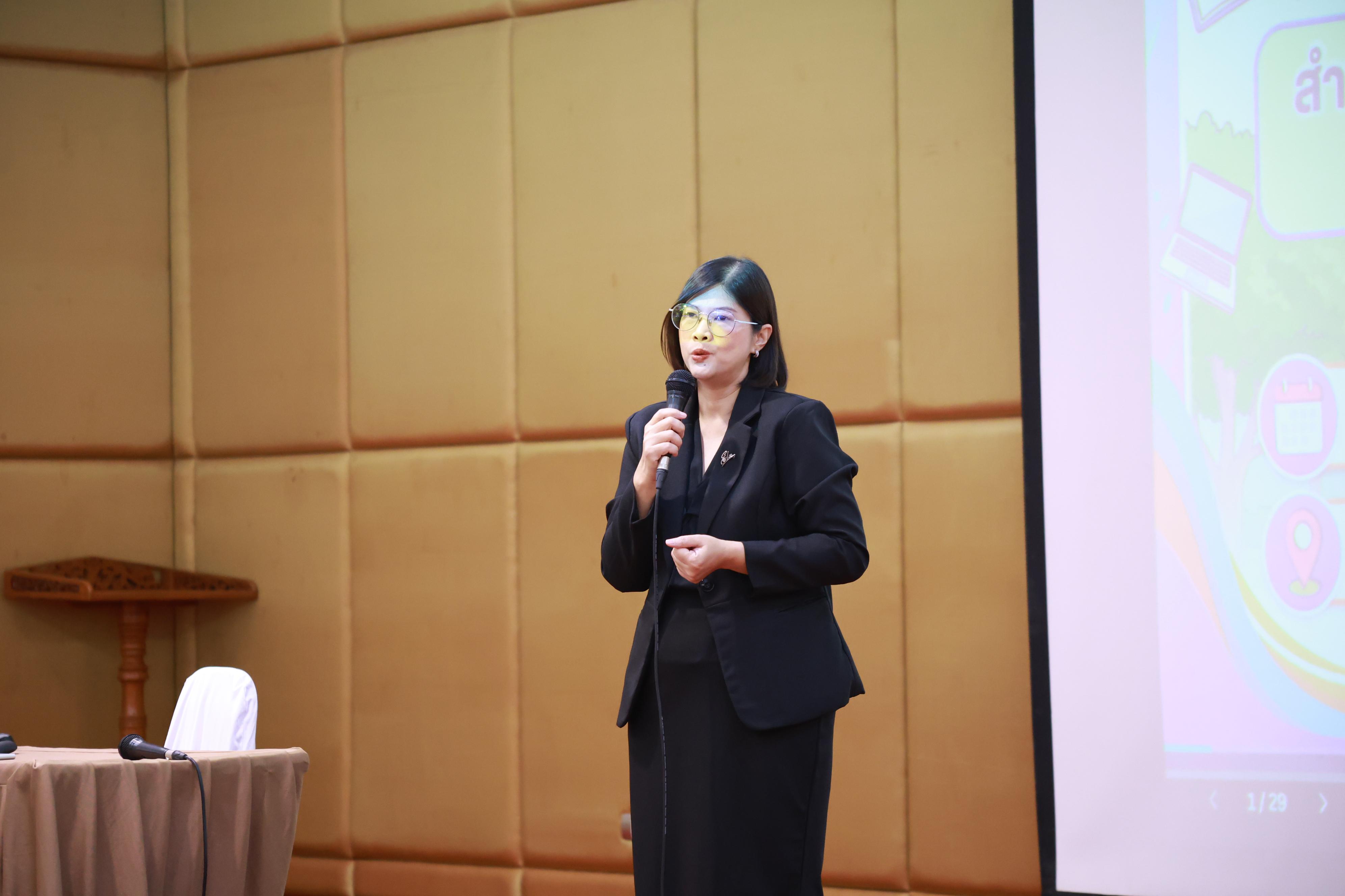 9. กิจกรรมปฐมนิเทศก่อนออกฝึกประสบการณ์วิชาชีพของนักศึกษาหลักสูตรประกาศนียบัตรบัณฑิต สาขาวิชาชีพครู
