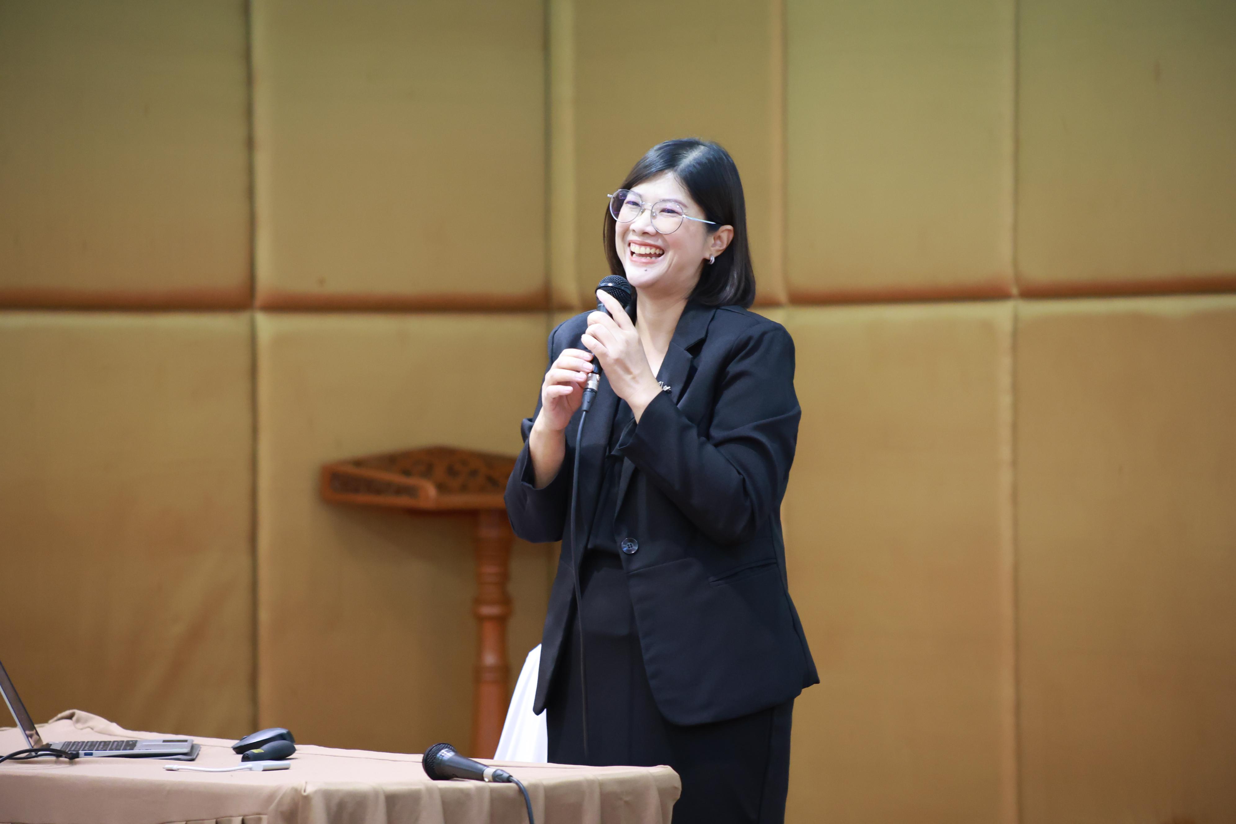15. กิจกรรมปฐมนิเทศก่อนออกฝึกประสบการณ์วิชาชีพของนักศึกษาหลักสูตรประกาศนียบัตรบัณฑิต สาขาวิชาชีพครู