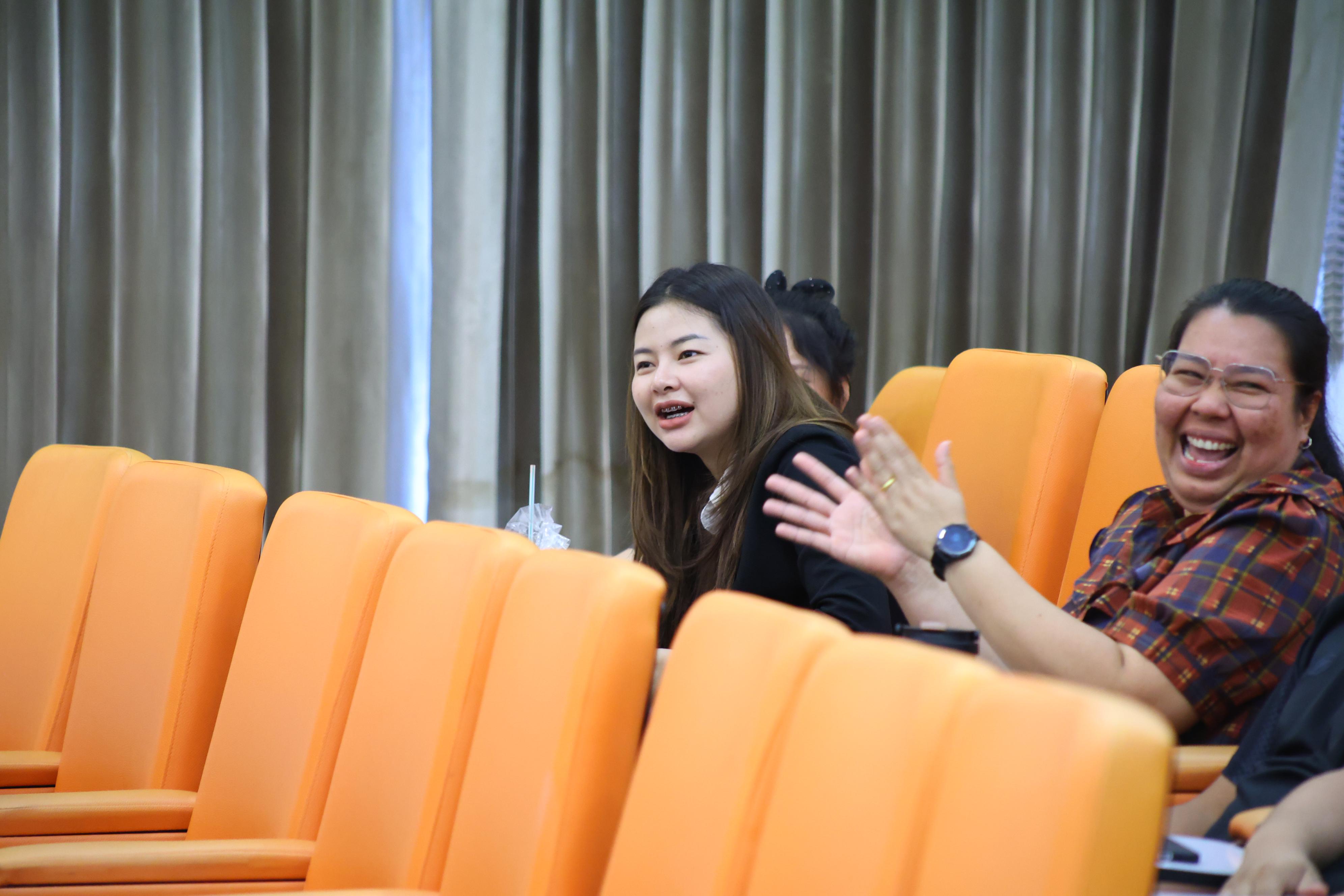 55. กิจกรรมปฐมนิเทศก่อนออกฝึกประสบการณ์วิชาชีพของนักศึกษาหลักสูตรประกาศนียบัตรบัณฑิต สาขาวิชาชีพครู