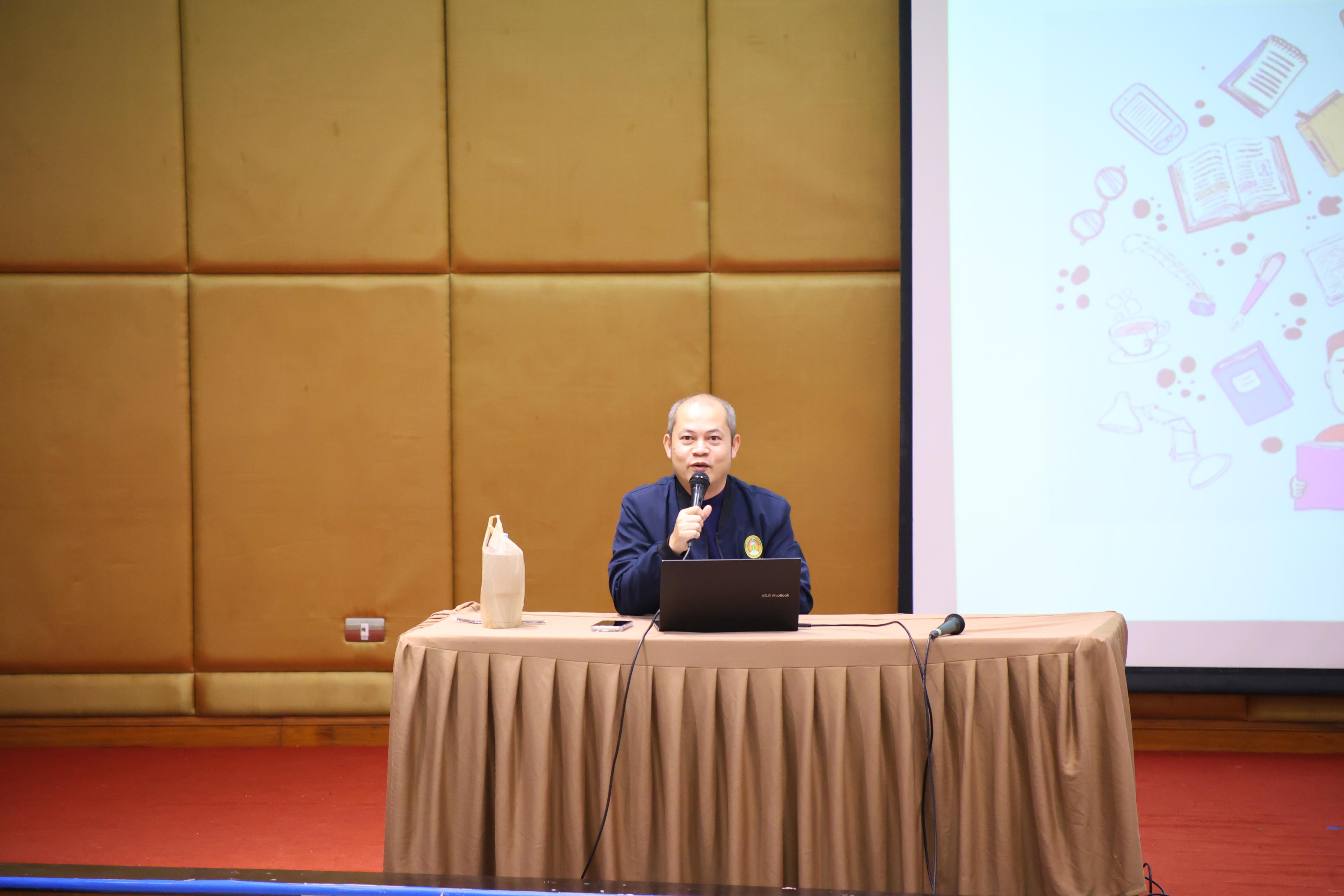 79. กิจกรรมปฐมนิเทศก่อนออกฝึกประสบการณ์วิชาชีพของนักศึกษาหลักสูตรประกาศนียบัตรบัณฑิต สาขาวิชาชีพครู
