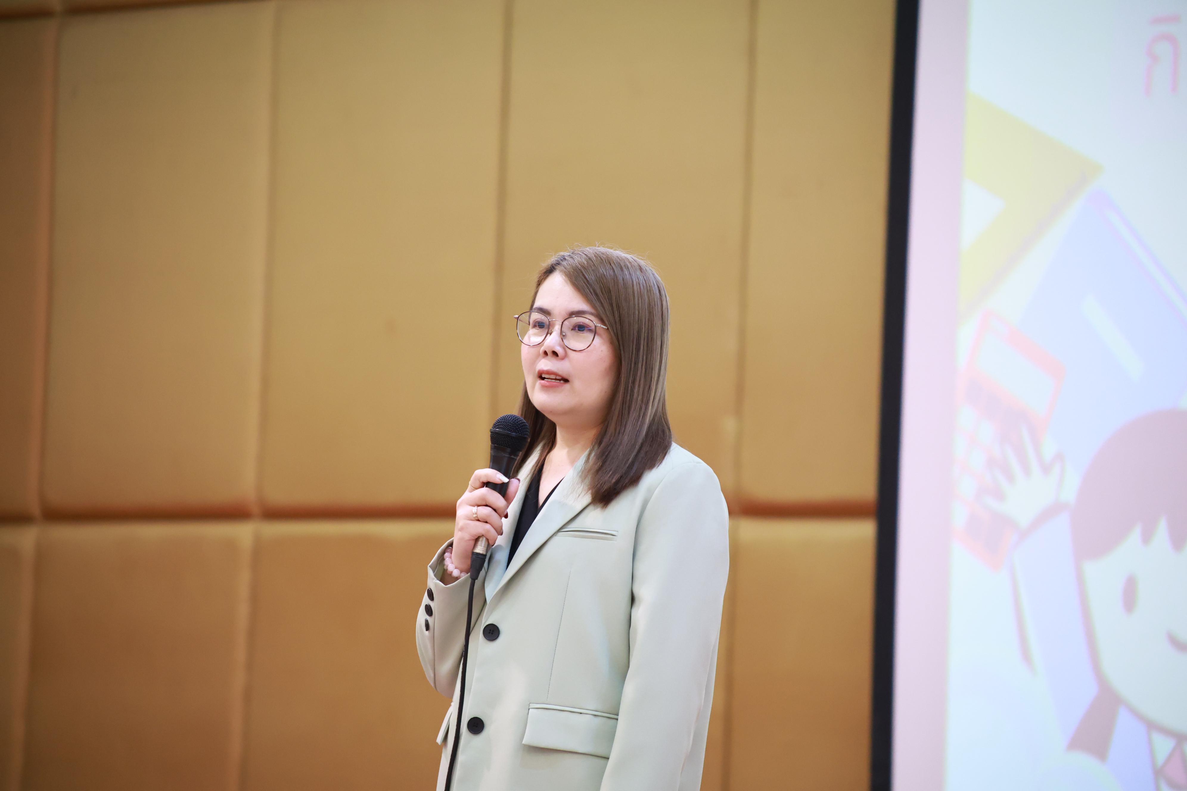 101. กิจกรรมปฐมนิเทศก่อนออกฝึกประสบการณ์วิชาชีพของนักศึกษาหลักสูตรประกาศนียบัตรบัณฑิต สาขาวิชาชีพครู