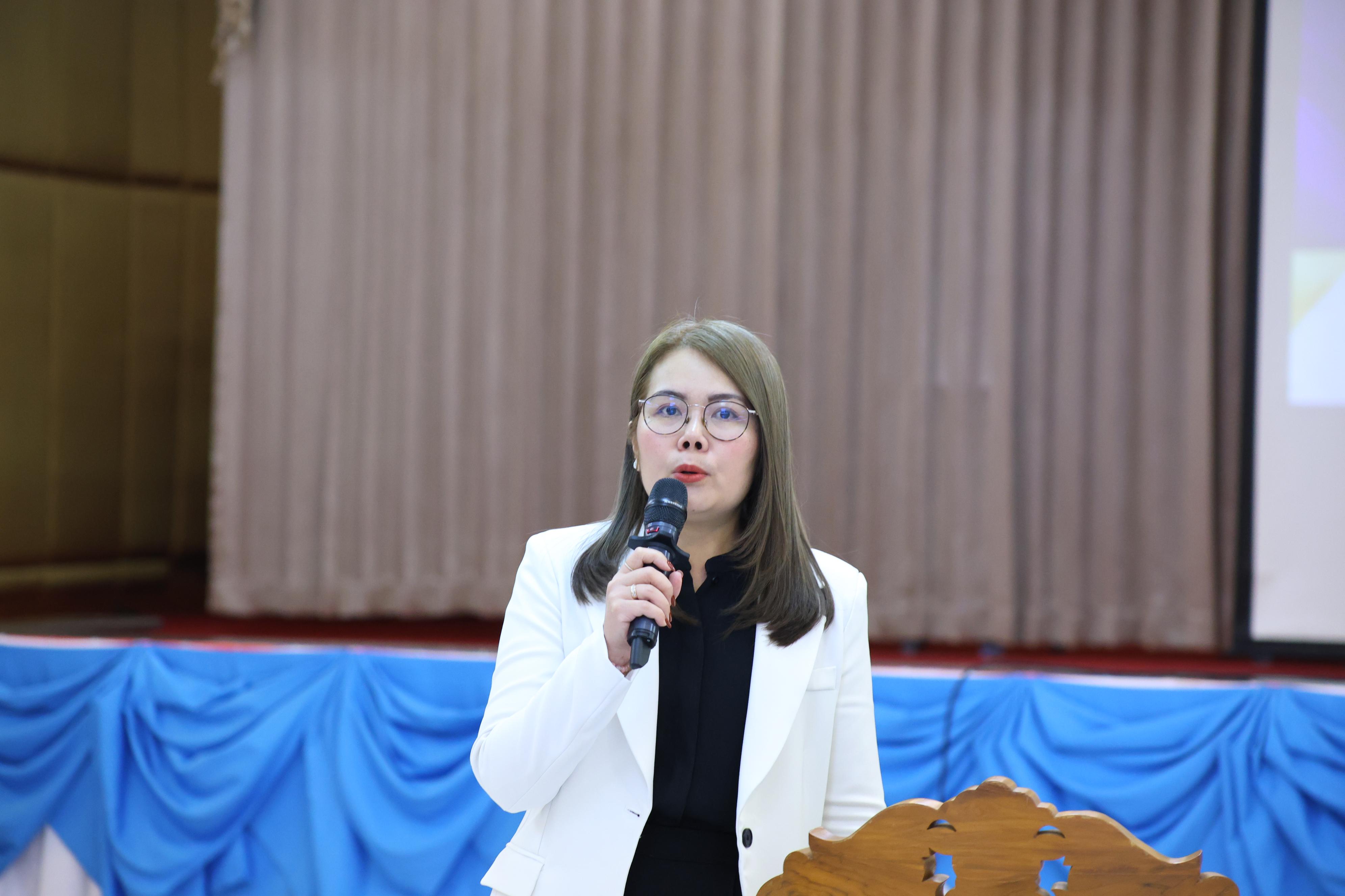 110. กิจกกรรมสัมมนาเป็นหมู่คณะหลังการฝึกประสบการณ์วิชาชีพครูและนำเสนอนวัฒกรรมการจัดการเรียนการสอน