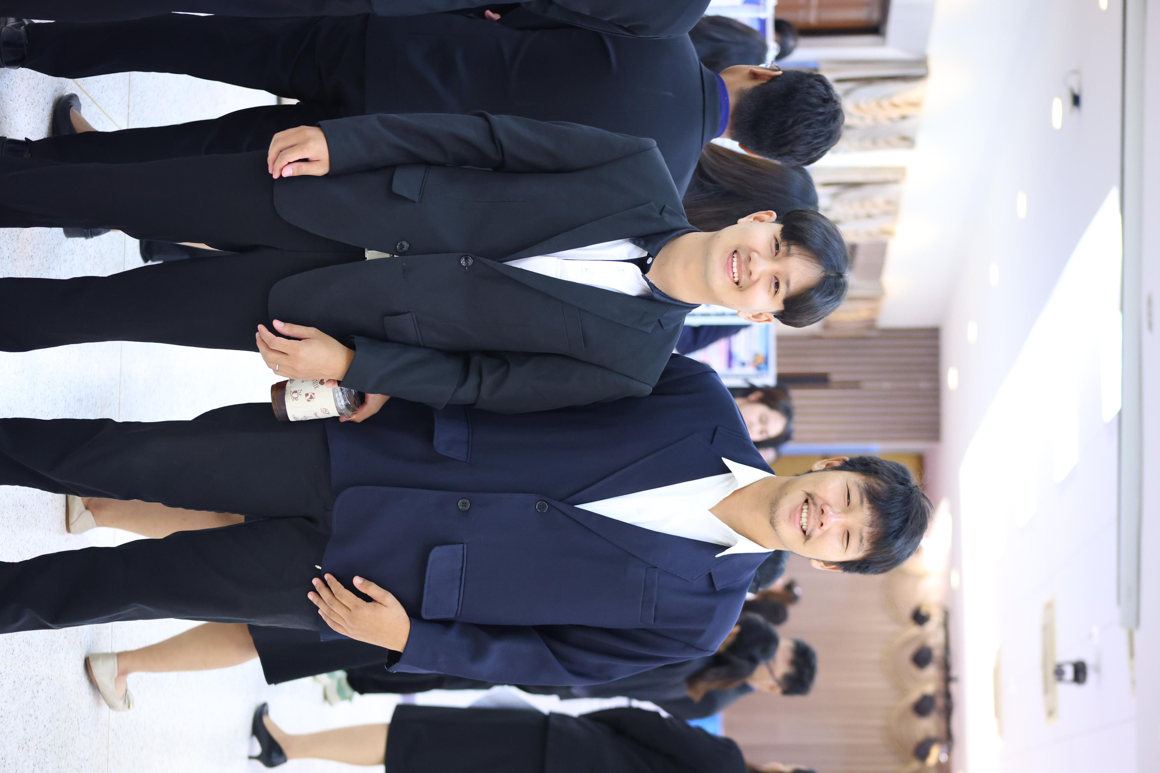 123. กิจกกรรมสัมมนาเป็นหมู่คณะหลังการฝึกประสบการณ์วิชาชีพครูและนำเสนอนวัฒกรรมการจัดการเรียนการสอน