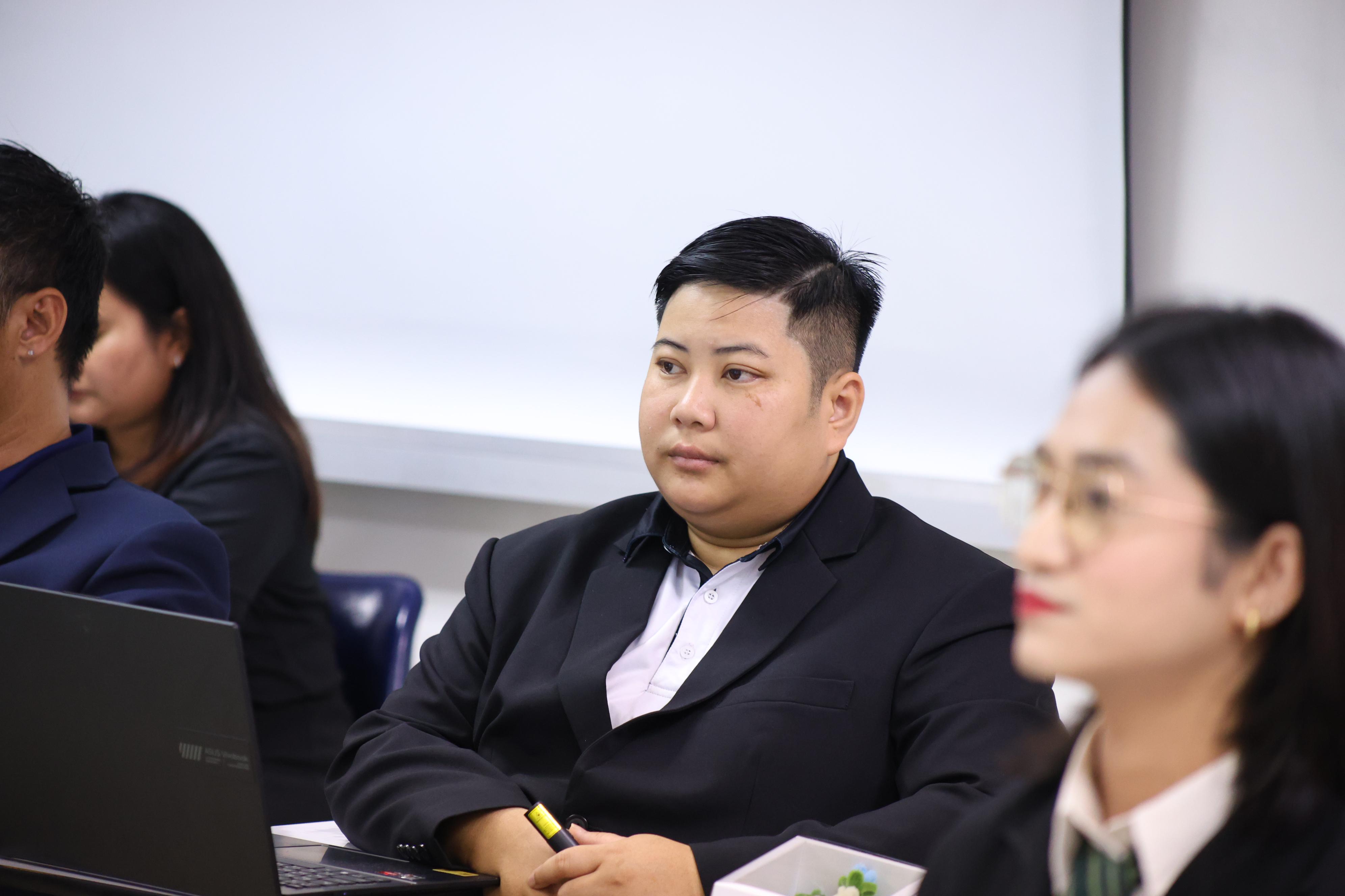 151. กิจกกรรมสัมมนาเป็นหมู่คณะหลังการฝึกประสบการณ์วิชาชีพครูและนำเสนอนวัฒกรรมการจัดการเรียนการสอน
