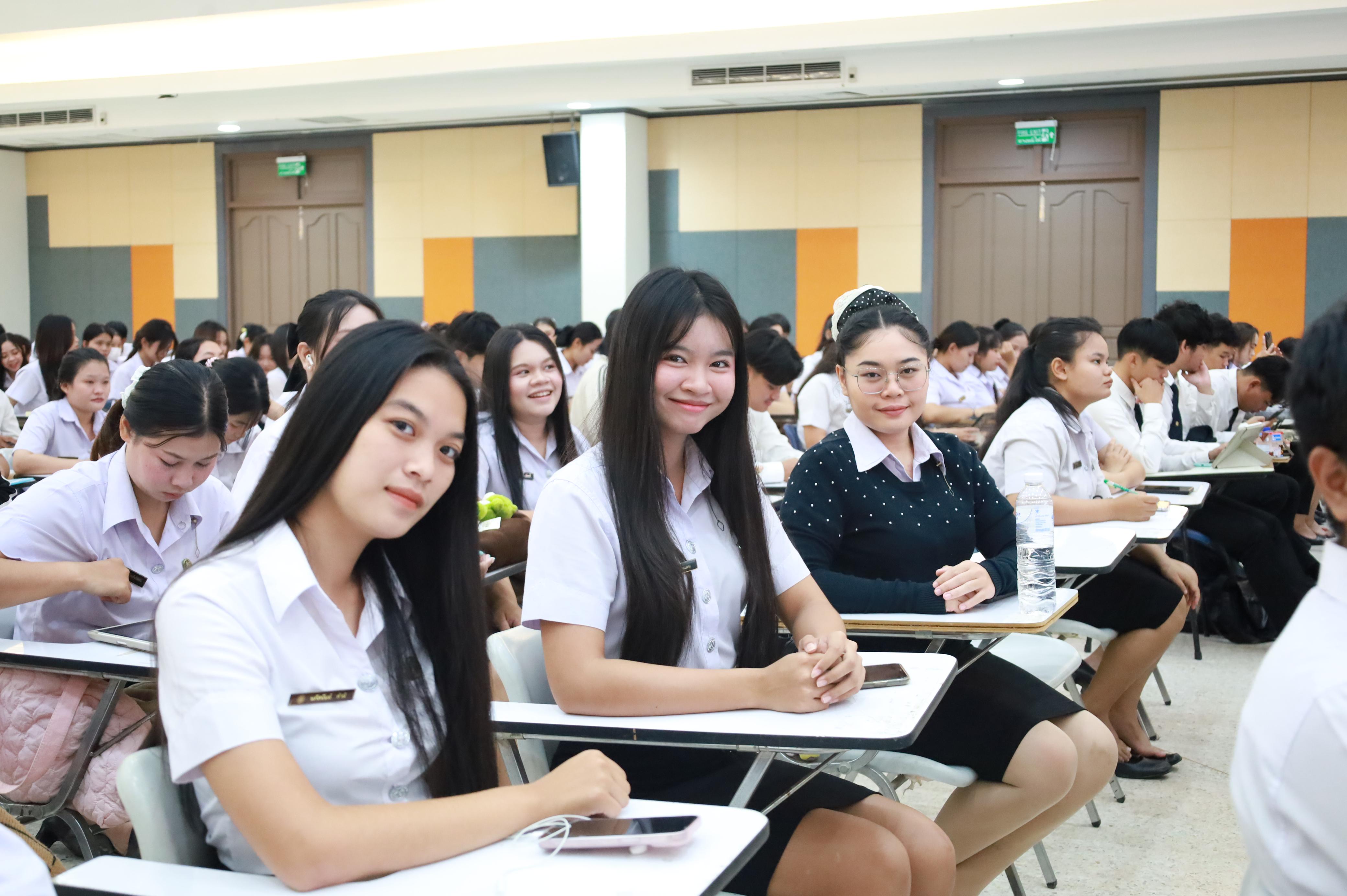74. กิจกรรมปฐมนิเทศก่อนออกฝึกประสบการณ์วิชาชีพครู ขั้นปฏิบัติการสอนในสถานศึกษา ภาคเรียนที่2/2569