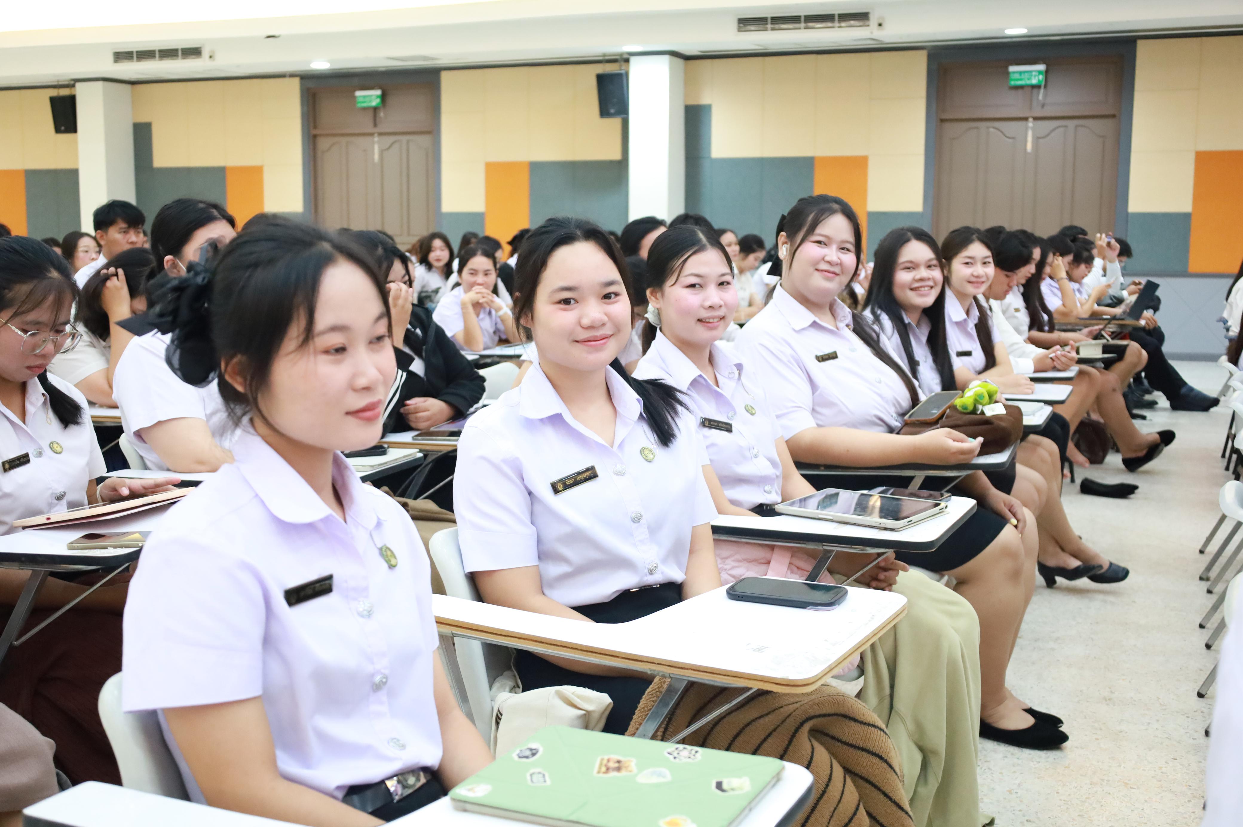 76. กิจกรรมปฐมนิเทศก่อนออกฝึกประสบการณ์วิชาชีพครู ขั้นปฏิบัติการสอนในสถานศึกษา ภาคเรียนที่2/2569
