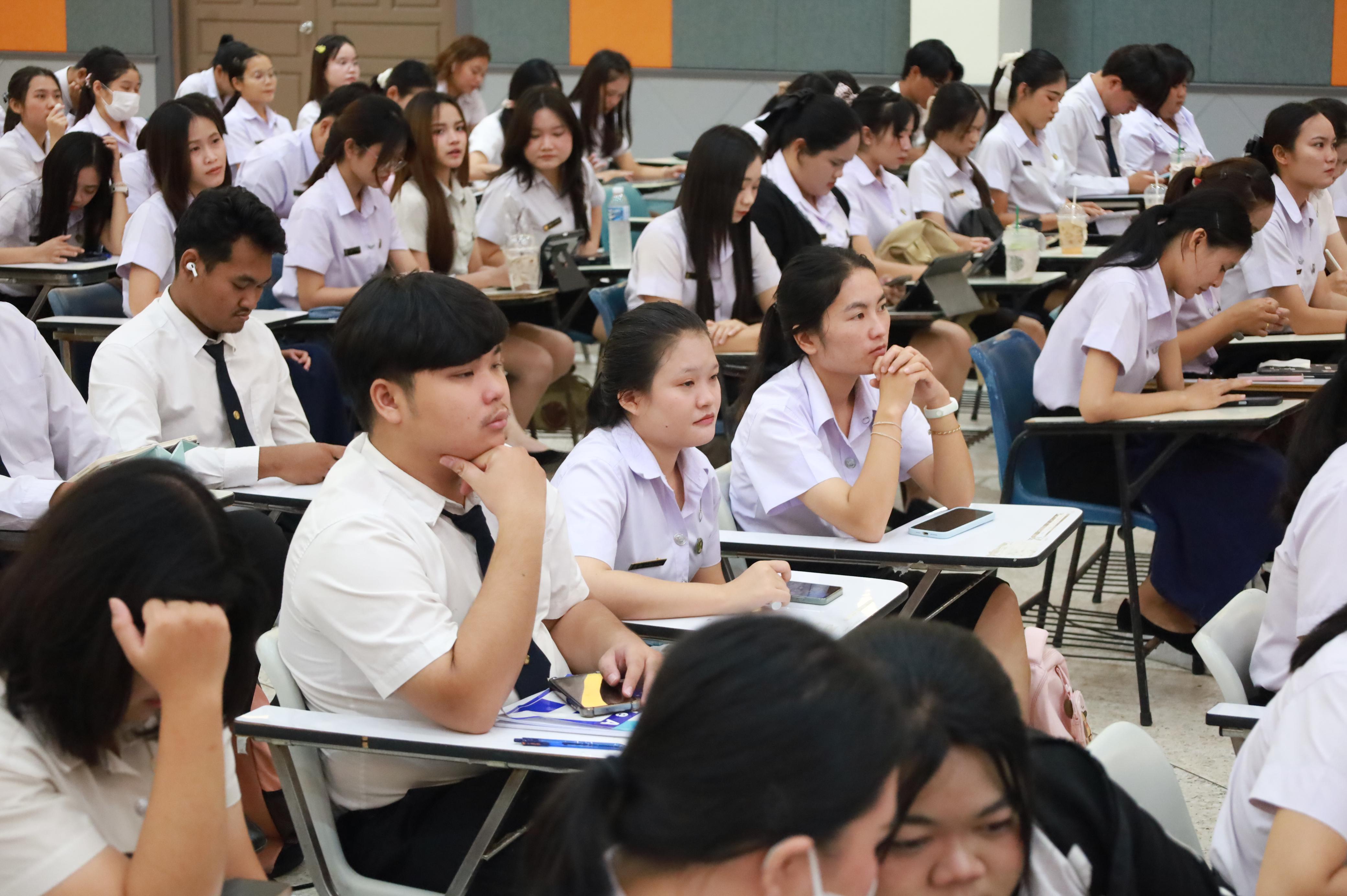 77. กิจกรรมปฐมนิเทศก่อนออกฝึกประสบการณ์วิชาชีพครู ขั้นปฏิบัติการสอนในสถานศึกษา ภาคเรียนที่2/2569