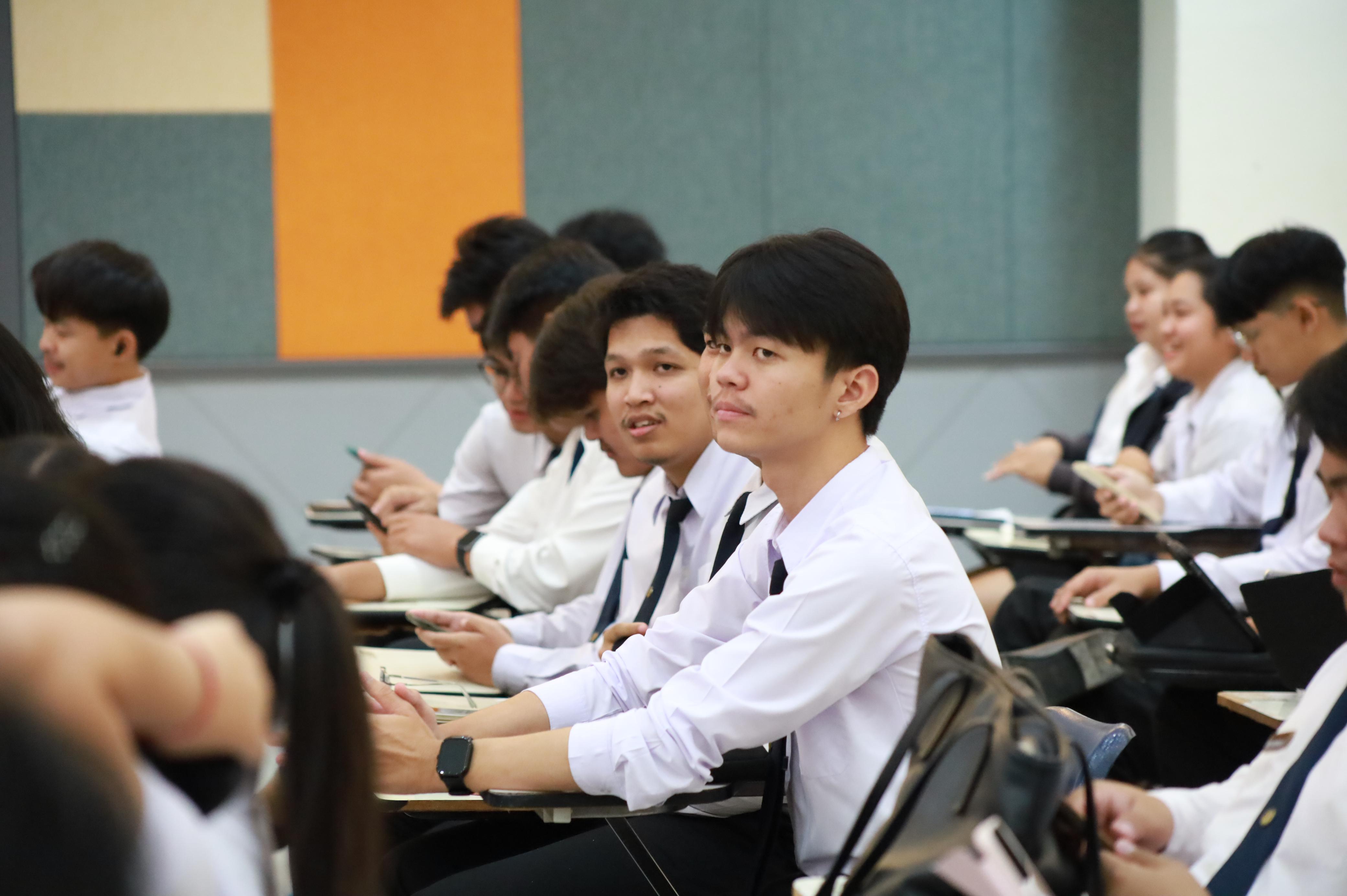 103. กิจกรรมปฐมนิเทศก่อนออกฝึกประสบการณ์วิชาชีพครู ขั้นปฏิบัติการสอนในสถานศึกษา ภาคเรียนที่2/2569