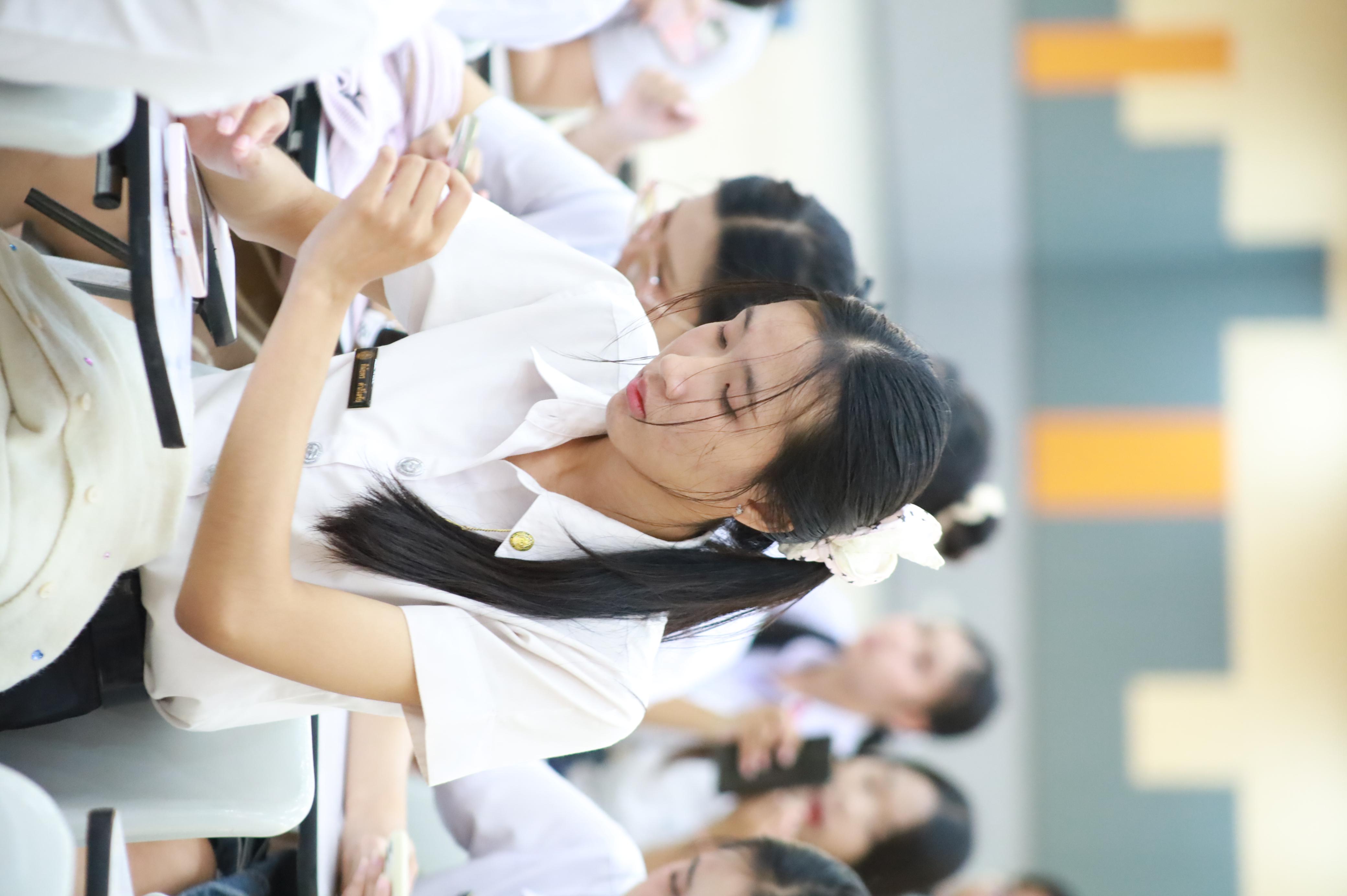 35. กิจกรรมอบรมสัมนาเชิงปฏิบัติการเขียนบทความและนำเสนอนวัฒกรรมทางการศึกษาสำหรับนักศึกชั้นปีที่ 4 (ครูนักนวัฒกรรม)