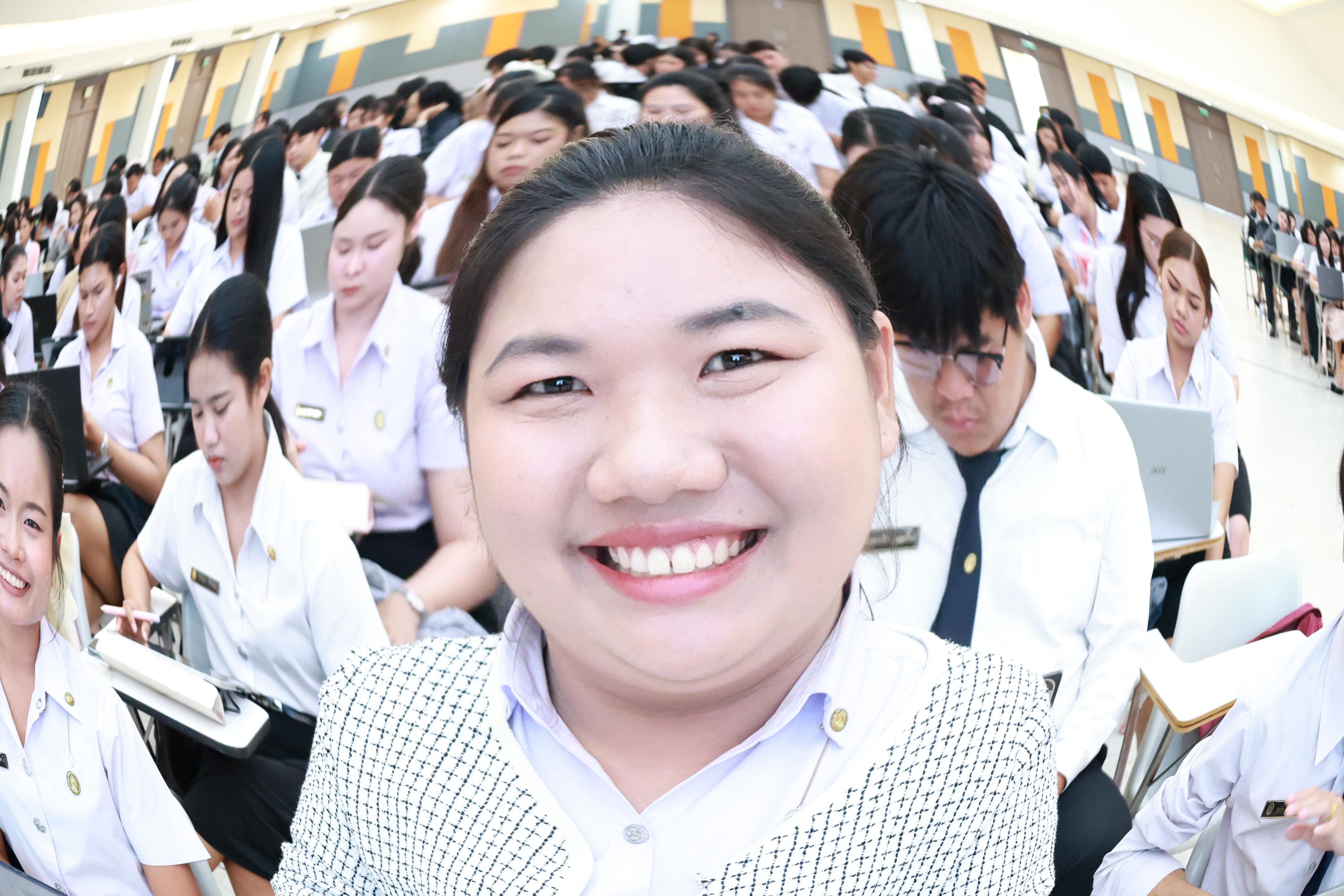 258. กิจกรรมอบรมสัมนาเชิงปฏิบัติการเขียนบทความและนำเสนอนวัฒกรรมทางการศึกษาสำหรับนักศึกชั้นปีที่ 4 (ครูนักนวัฒกรรม)
