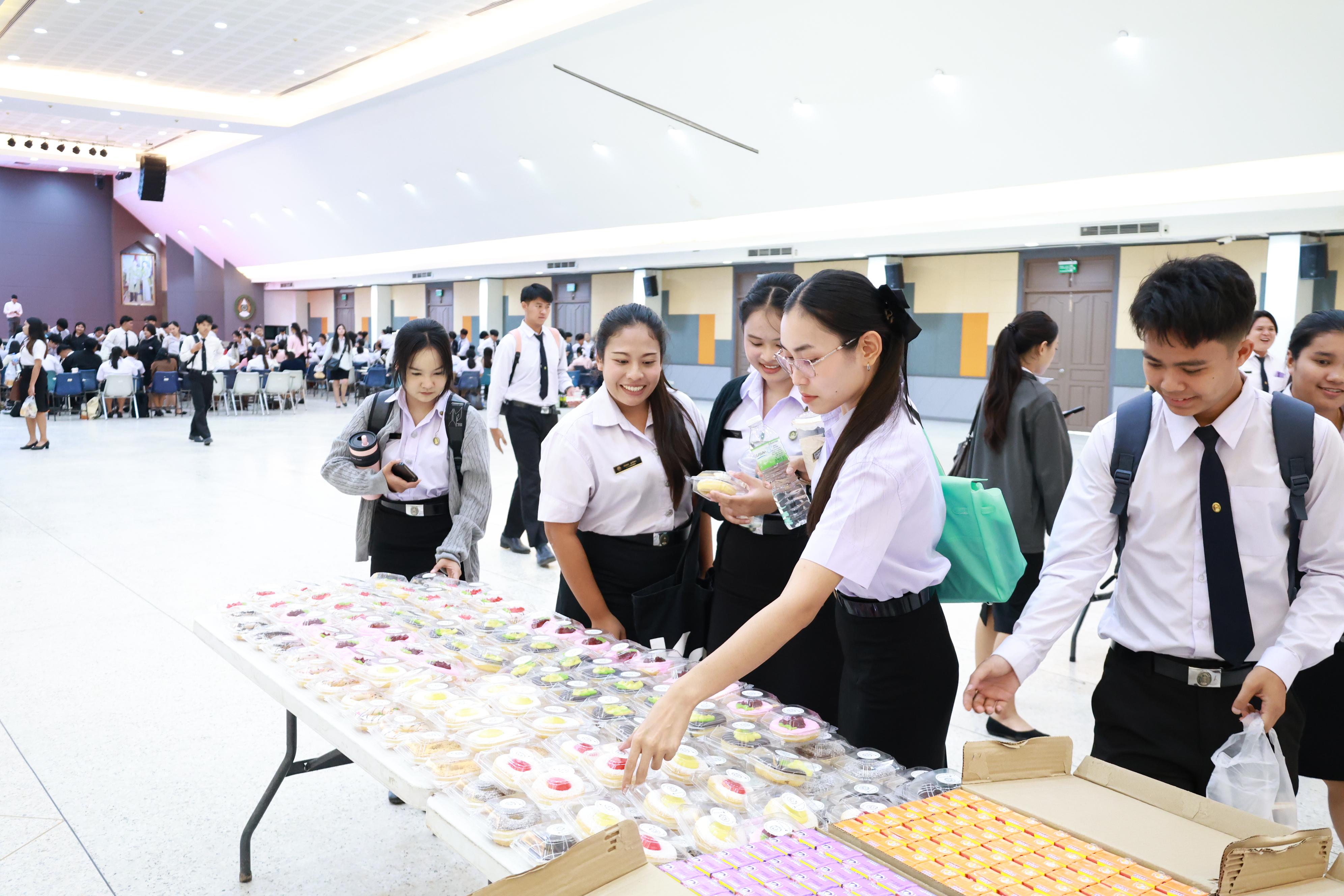 342. กิจกรรมอบรมสัมนาเชิงปฏิบัติการเขียนบทความและนำเสนอนวัฒกรรมทางการศึกษาสำหรับนักศึกชั้นปีที่ 4 (ครูนักนวัฒกรรม)