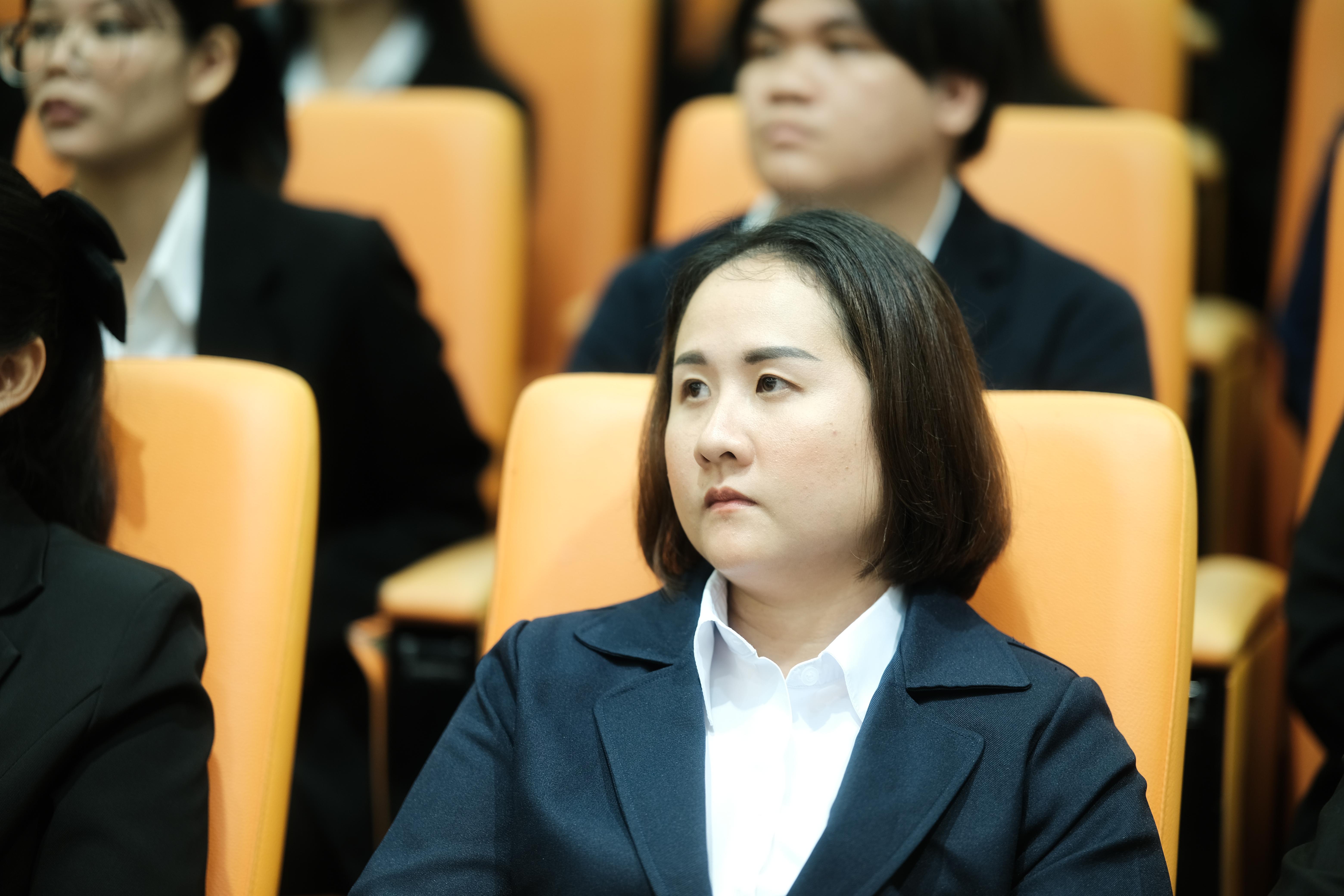 22. คณะครุศาสตร์มหาลัยราชภัฏกำแพงเพชร จัดกิจกรรมมอบเกียรติบัตรและแสดงความยินดีกับผู้สำเร็จการศึกษานักศึกษาหลักสูตรประกาศนียบัตรบัณฑิต สาขาวิชาชีพครู
