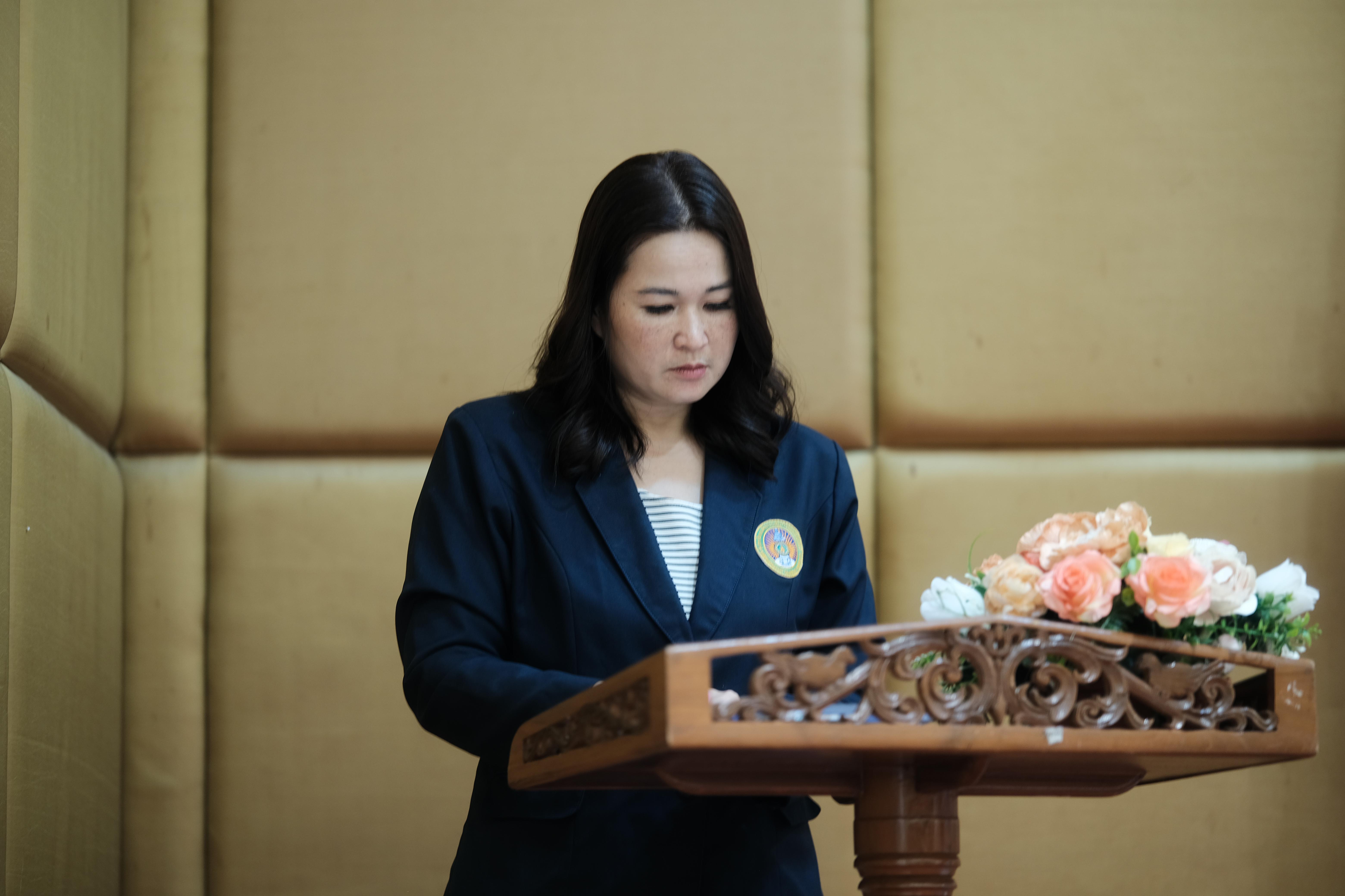 23. คณะครุศาสตร์มหาลัยราชภัฏกำแพงเพชร จัดกิจกรรมมอบเกียรติบัตรและแสดงความยินดีกับผู้สำเร็จการศึกษานักศึกษาหลักสูตรประกาศนียบัตรบัณฑิต สาขาวิชาชีพครู
