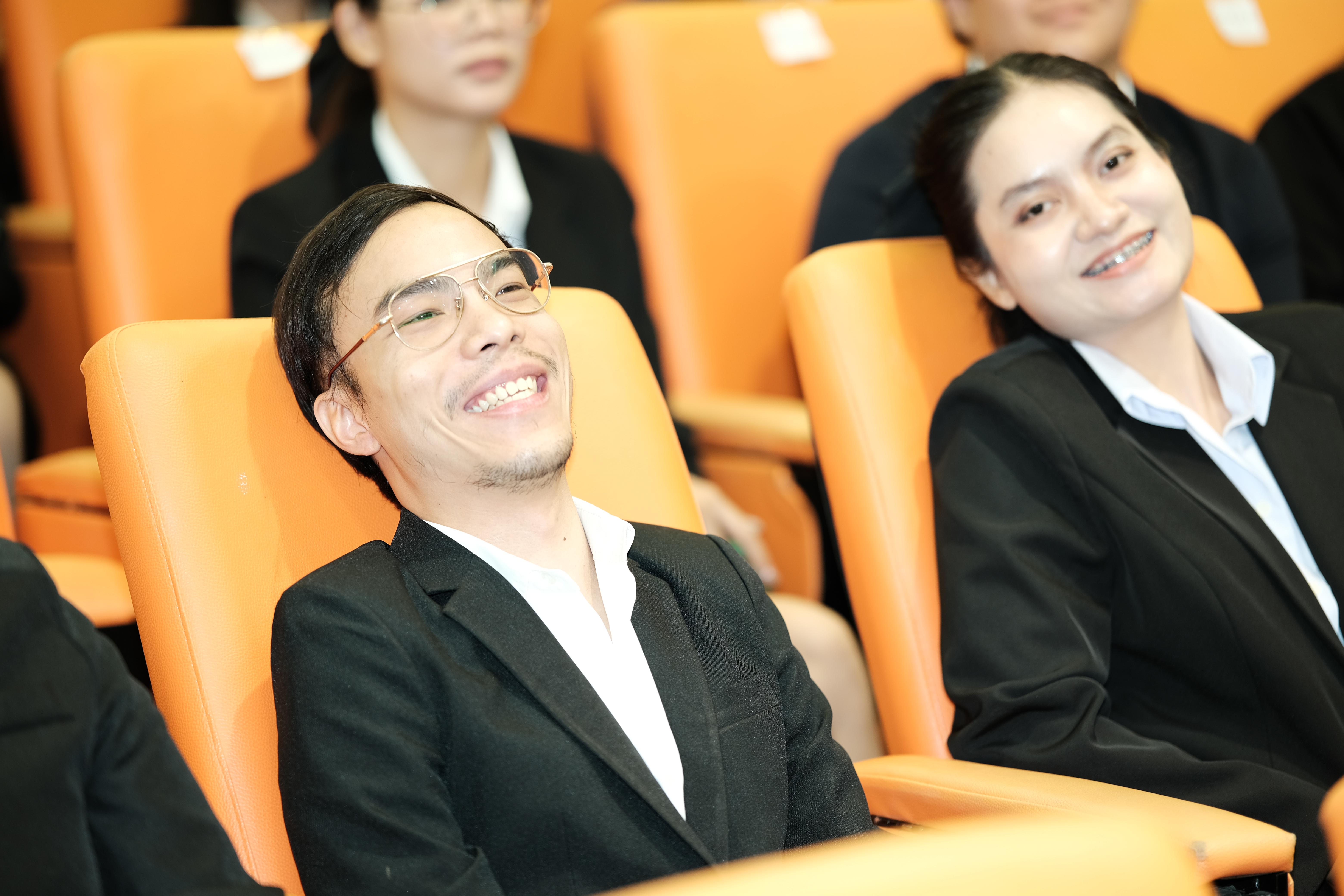 164. คณะครุศาสตร์มหาลัยราชภัฏกำแพงเพชร จัดกิจกรรมมอบเกียรติบัตรและแสดงความยินดีกับผู้สำเร็จการศึกษานักศึกษาหลักสูตรประกาศนียบัตรบัณฑิต สาขาวิชาชีพครู