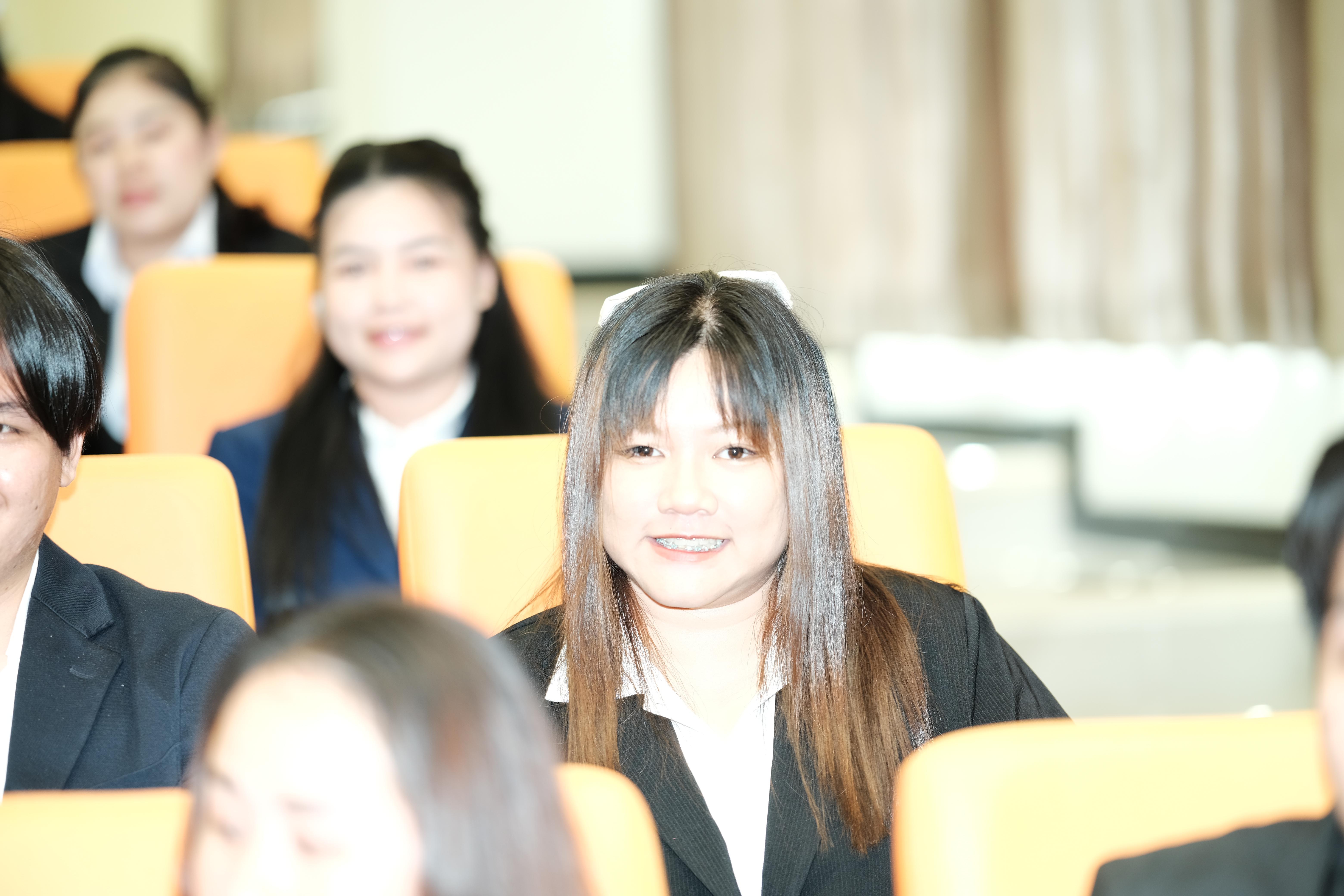168. คณะครุศาสตร์มหาลัยราชภัฏกำแพงเพชร จัดกิจกรรมมอบเกียรติบัตรและแสดงความยินดีกับผู้สำเร็จการศึกษานักศึกษาหลักสูตรประกาศนียบัตรบัณฑิต สาขาวิชาชีพครู