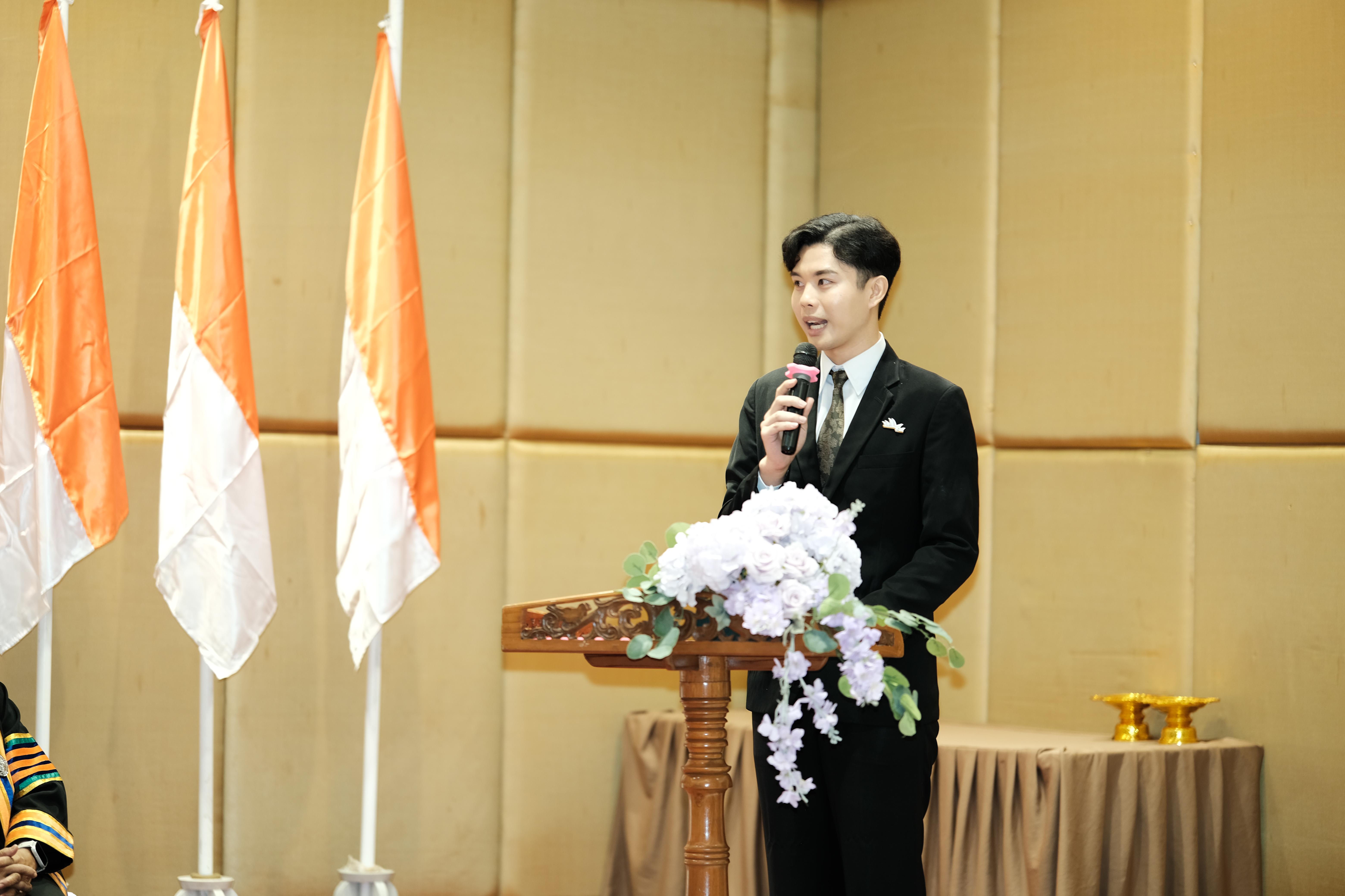 175. คณะครุศาสตร์มหาลัยราชภัฏกำแพงเพชร จัดกิจกรรมมอบเกียรติบัตรและแสดงความยินดีกับผู้สำเร็จการศึกษานักศึกษาหลักสูตรประกาศนียบัตรบัณฑิต สาขาวิชาชีพครู