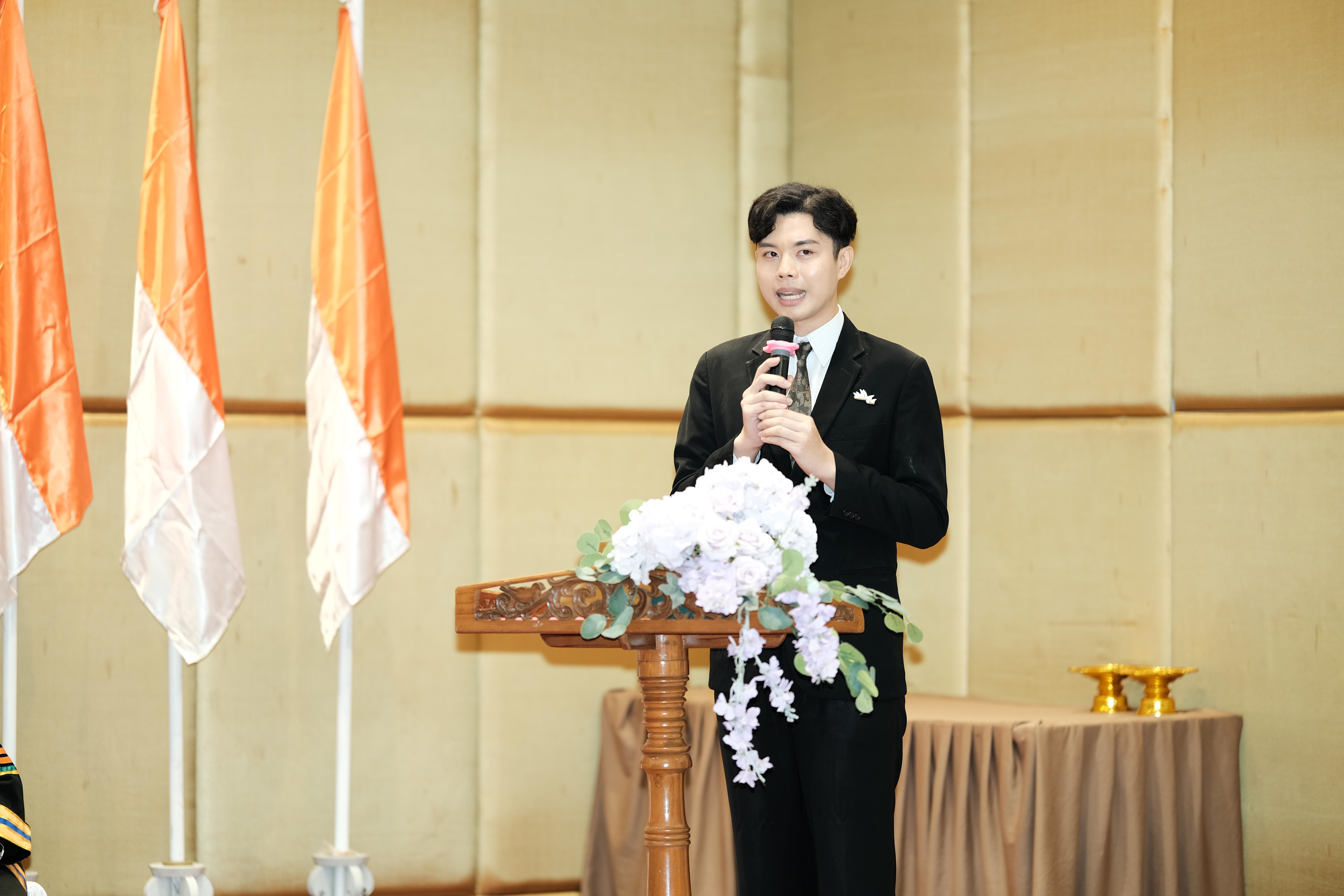 176. คณะครุศาสตร์มหาลัยราชภัฏกำแพงเพชร จัดกิจกรรมมอบเกียรติบัตรและแสดงความยินดีกับผู้สำเร็จการศึกษานักศึกษาหลักสูตรประกาศนียบัตรบัณฑิต สาขาวิชาชีพครู
